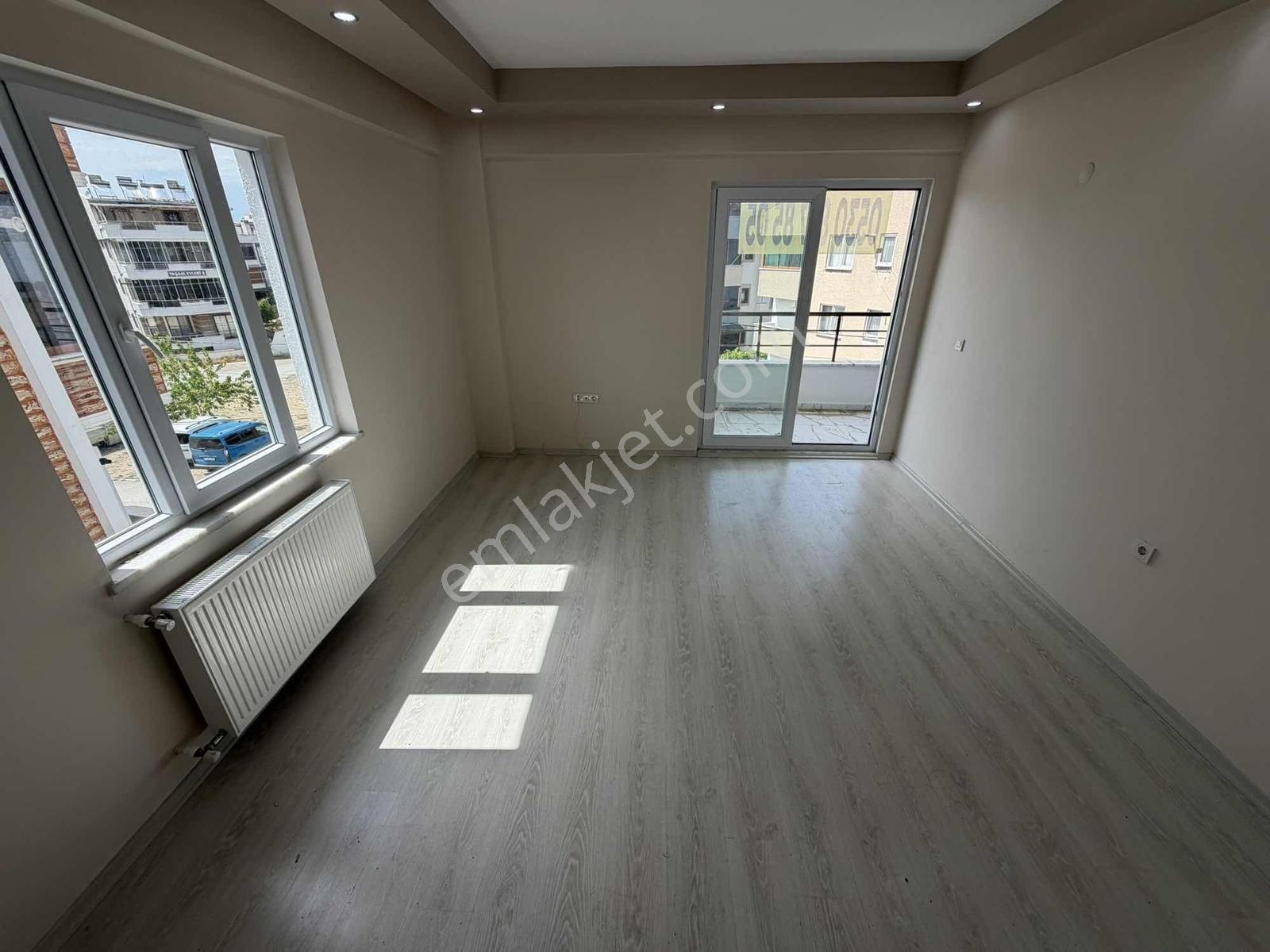 Onmax Bahçelievlerde Satılık 4+1 200 M2 Doğalgazlı Dubleks Daire - Görsel 32
