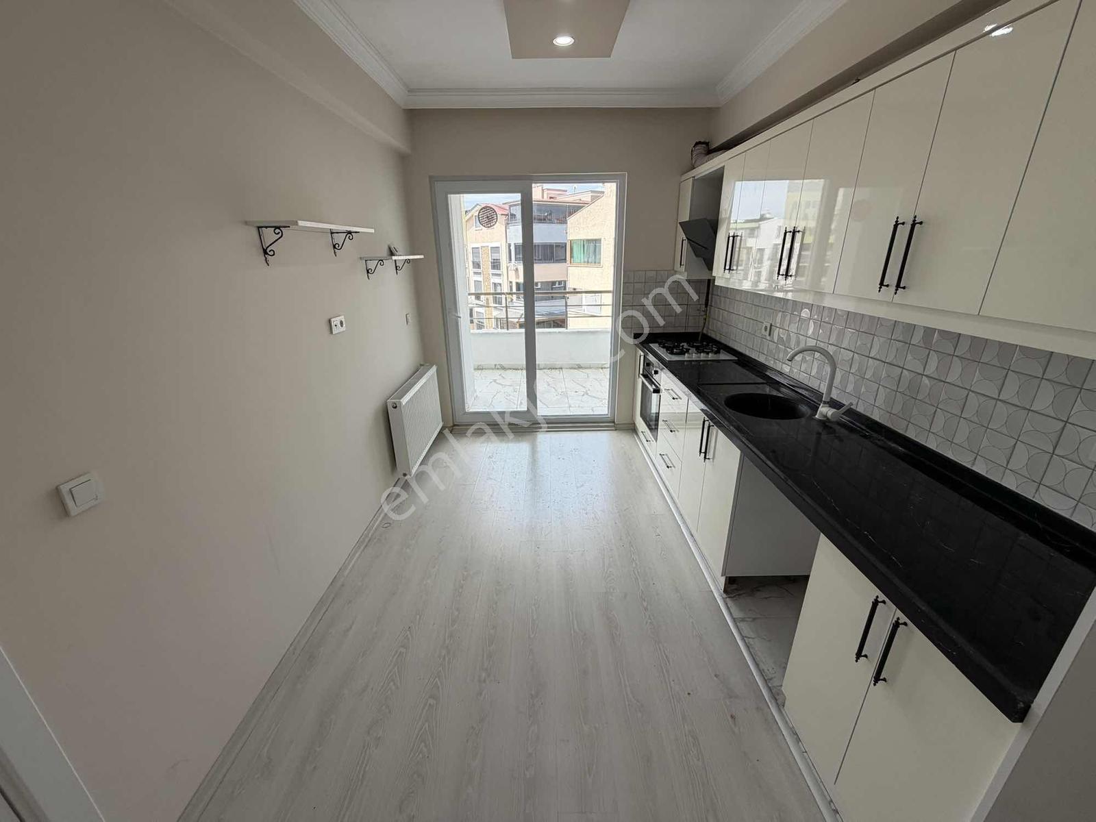 Onmax Bahçelievlerde Satılık 4+1 200 M2 Doğalgazlı Dubleks Daire - Görsel 13