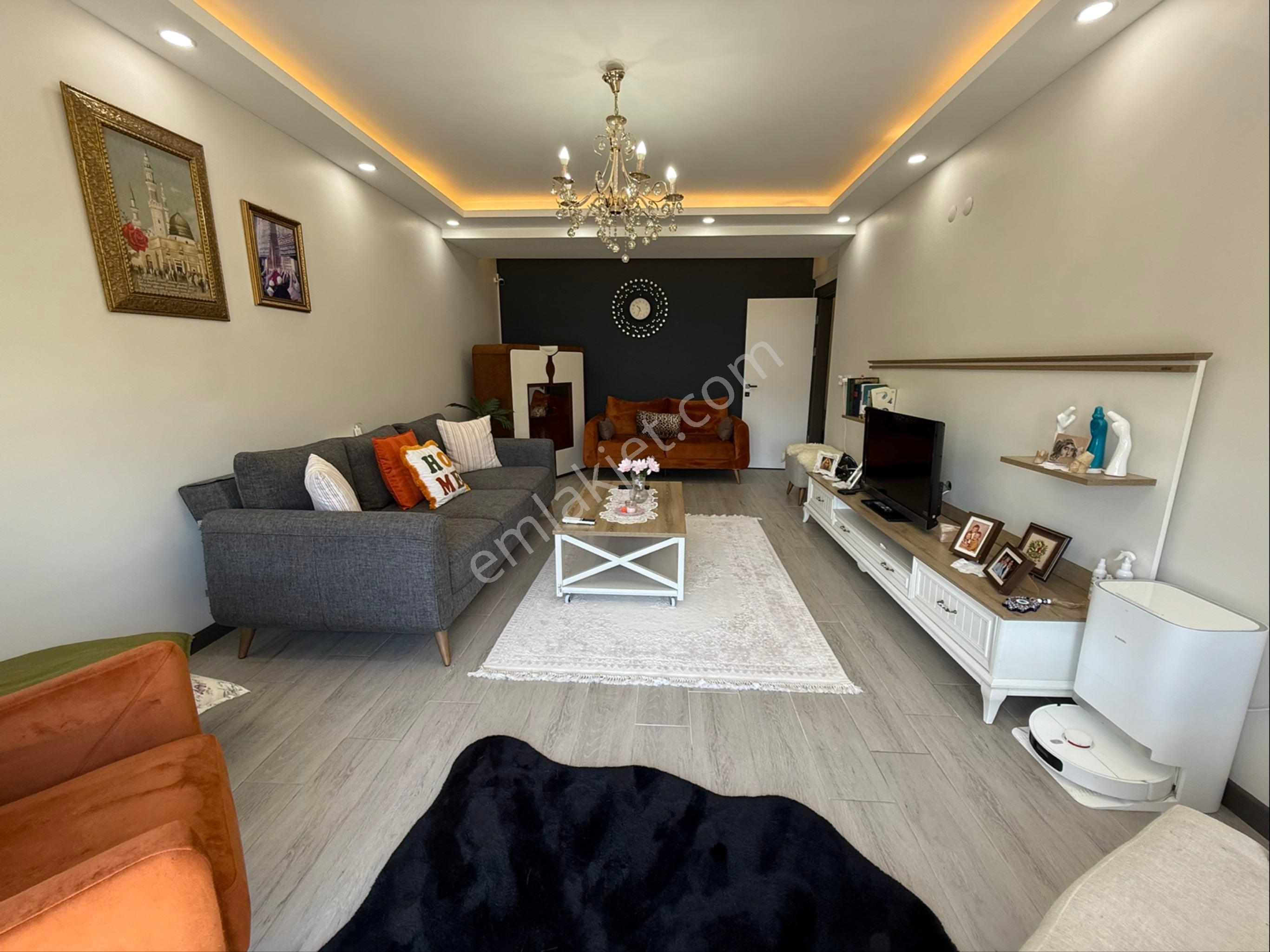 Ata Yapıdan Fatihte Arakat Ön Cephe Ebeveyn 115m2 2+1 - Görsel 6