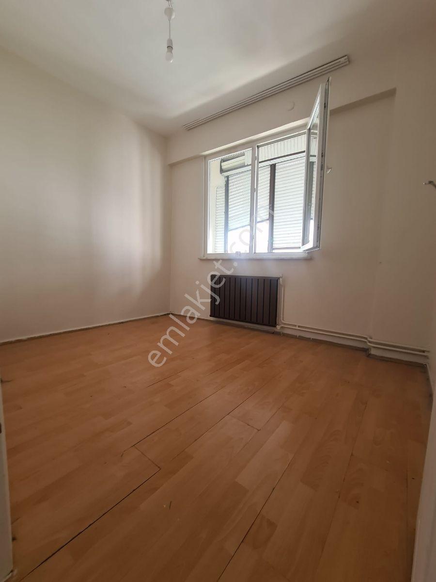 Gaziosmanpaşa Bağlarbaşı Mahallesinde 2+1 Arakat - Görsel 22
