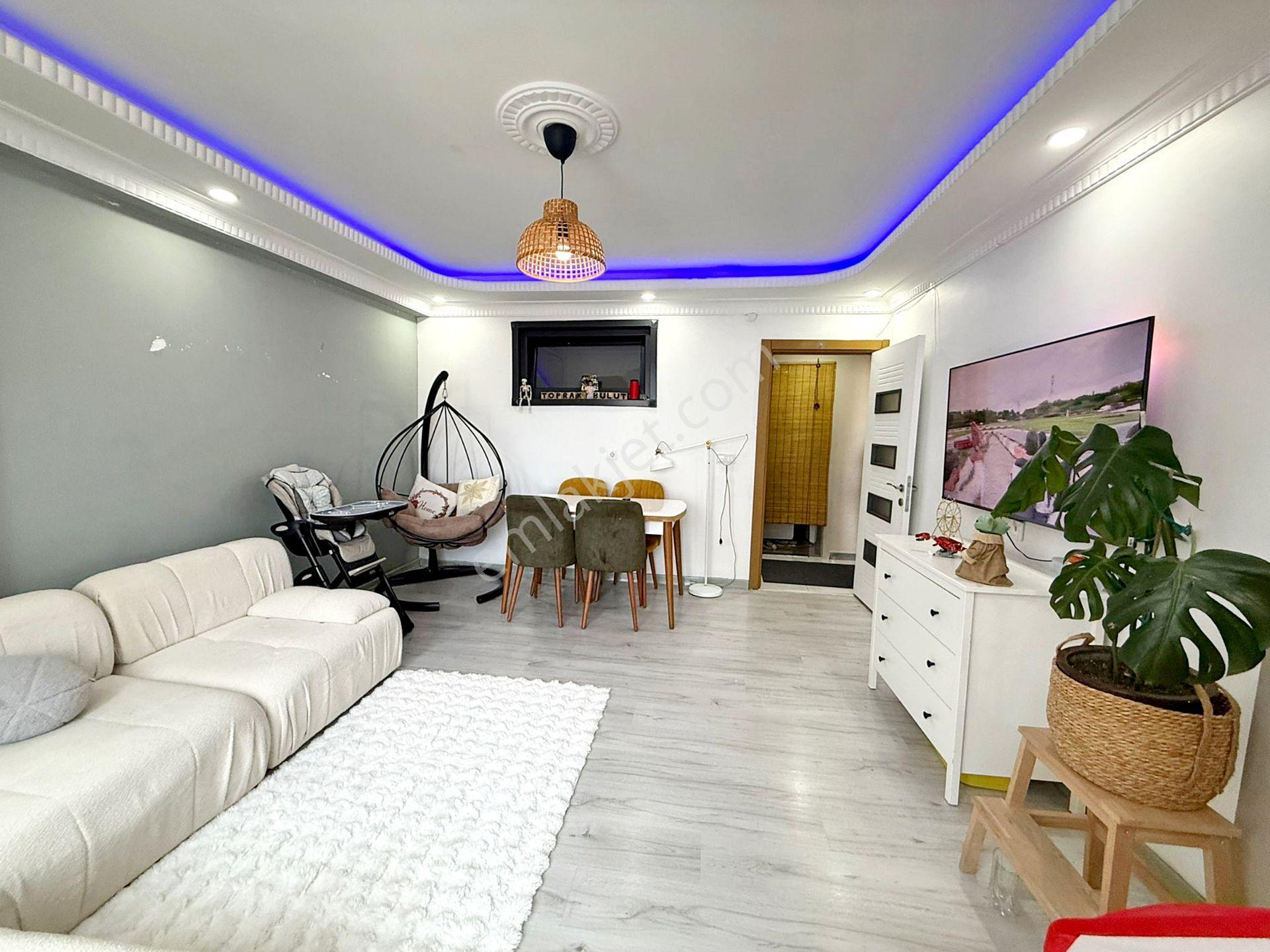 Alban'dan Belediye'ye 6 Dk Yeni Bina Satılık 95m² 2+1 Ara Kat !!
