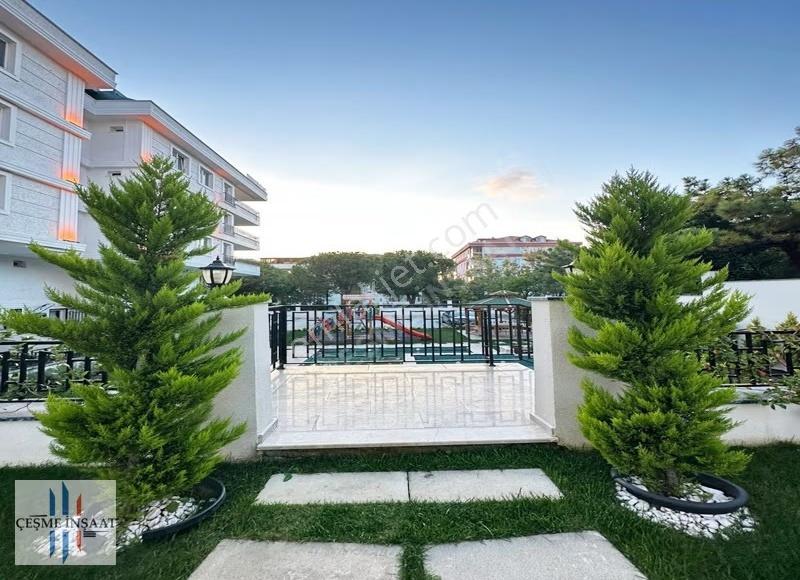 Kısa Katlı Sahile Yakın Butik Site İçi K.otoparklı 2+1 Ara Kat ! - Görsel 14