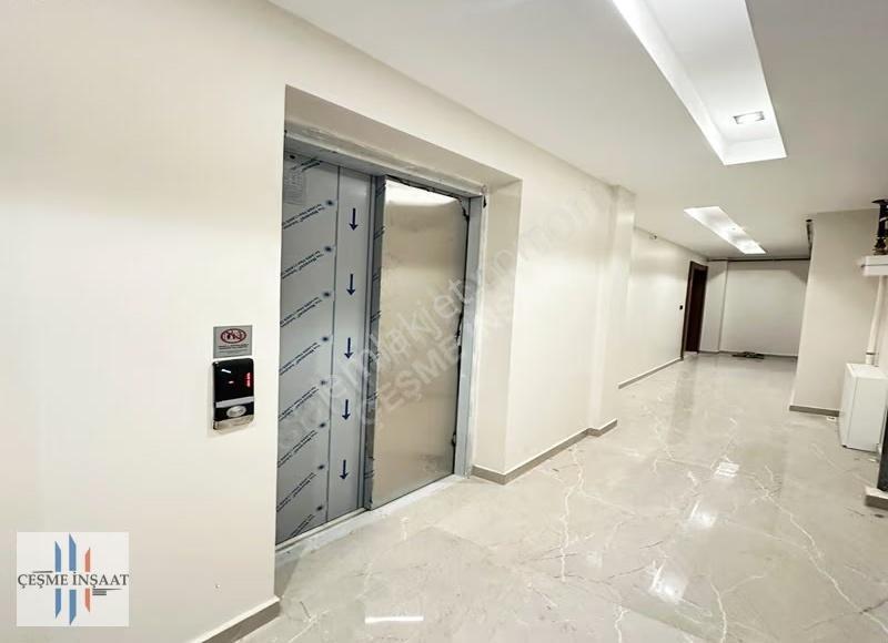 Kısa Katlı Sahile Yakın Butik Site İçi K.otoparklı 2+1 Ara Kat ! - Görsel 15