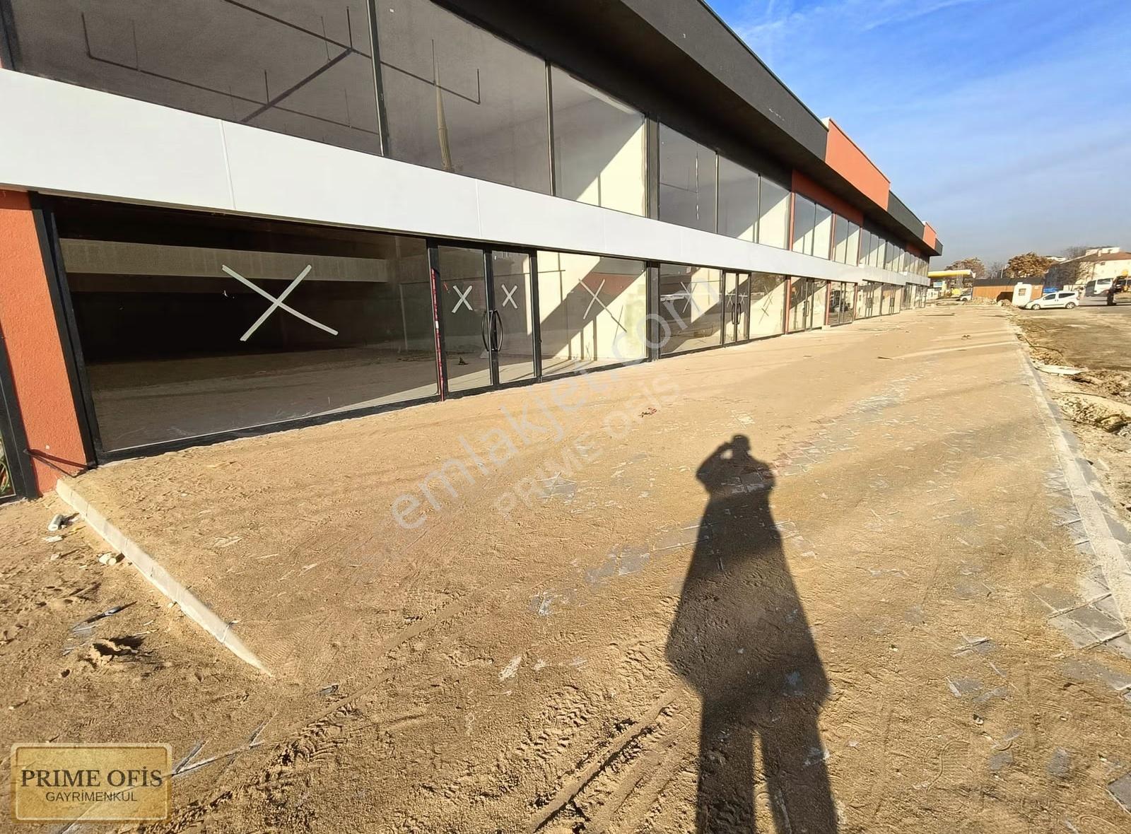Etlik Caddesine Yüz Metre Mesafede 300 M2 Satılık Dükkan - Görsel 3