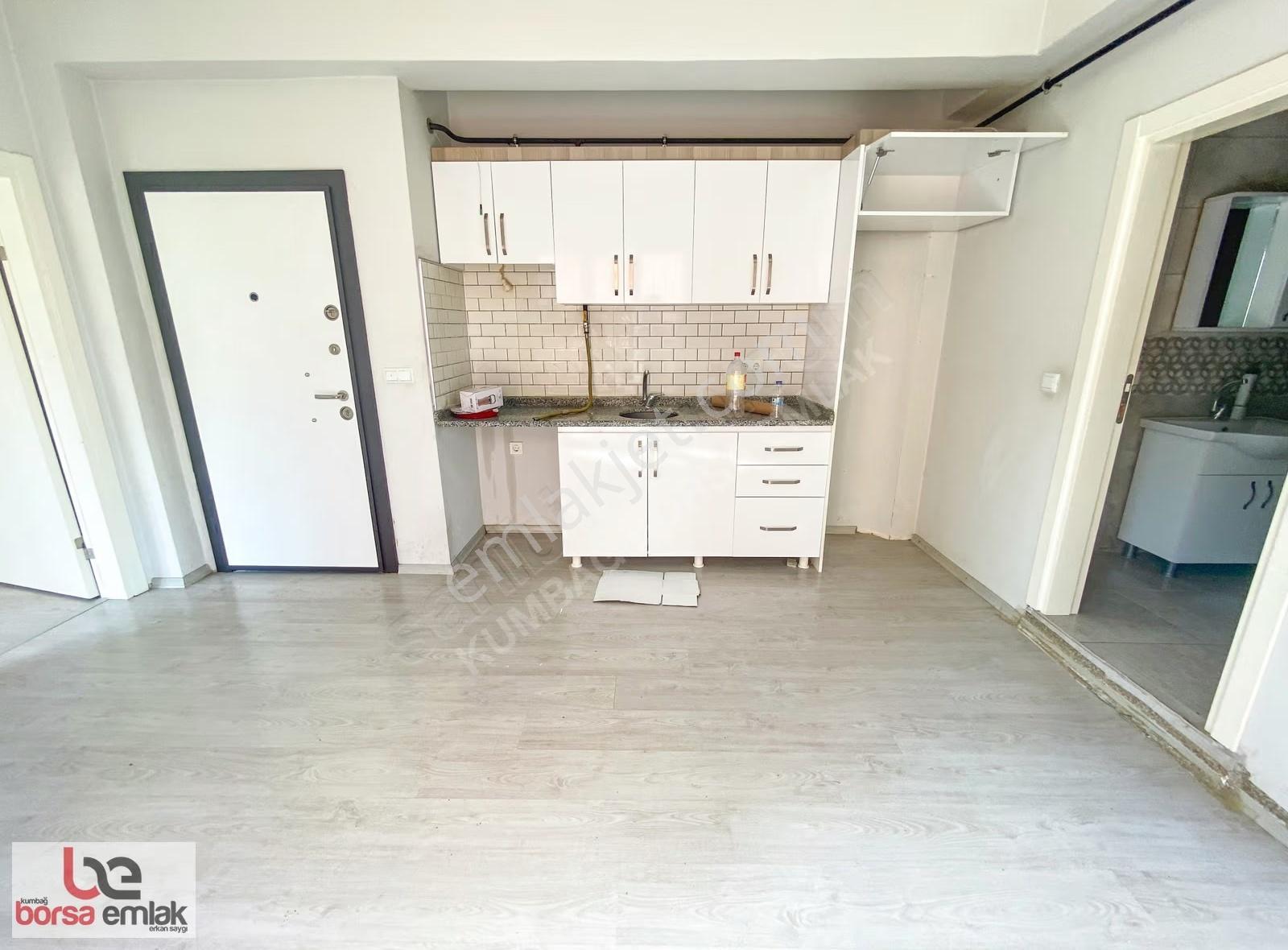 Kumbağ Pazar Sokağı Asansörlü Binada Kiralık 1+1 Daire - Görsel 34