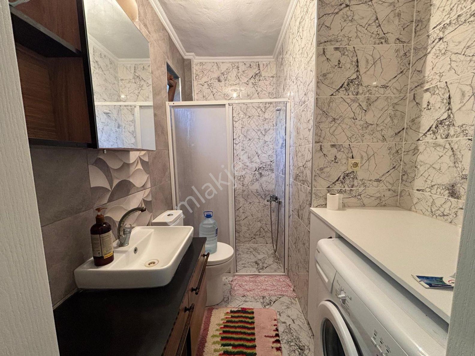 Denize Sıfır Özel Plajlı Lalekent Sitesinde-geniş Bahçeli Villa - Görsel 23