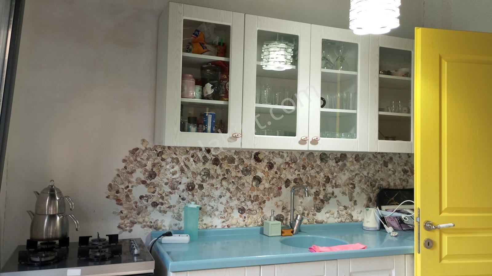Denize Sıfır Özel Plajlı Lalekent Sitesinde 3+1 Eşyalı Villa - Görsel 30