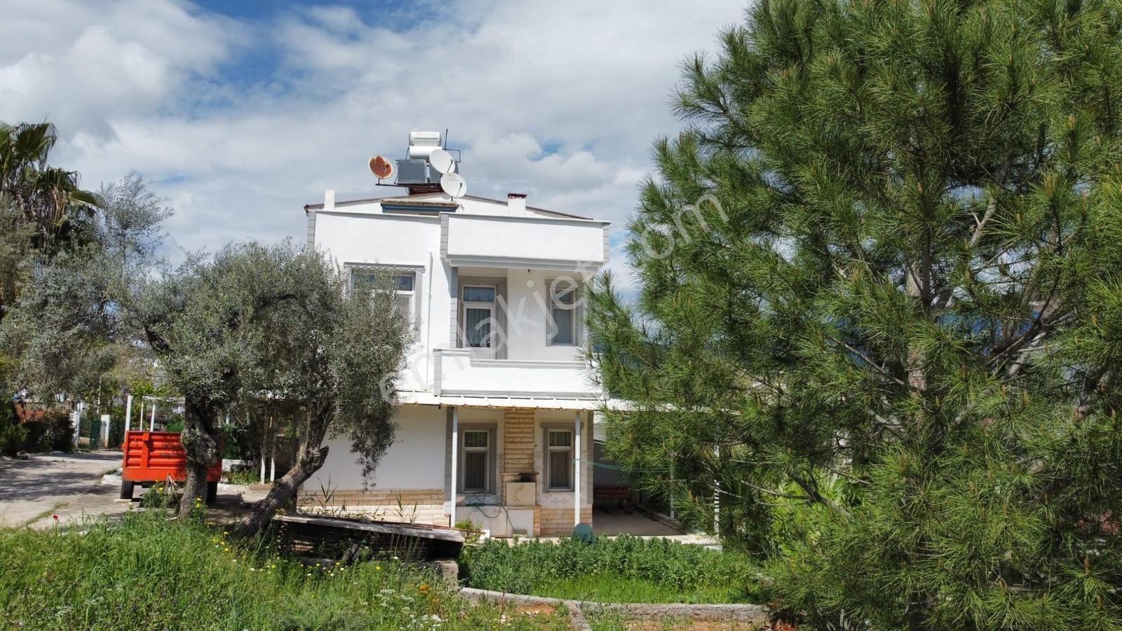Kazıklı Koyunda Denize 150 Metre Deniz Manzaralı Yazlık Villa - Görsel 34