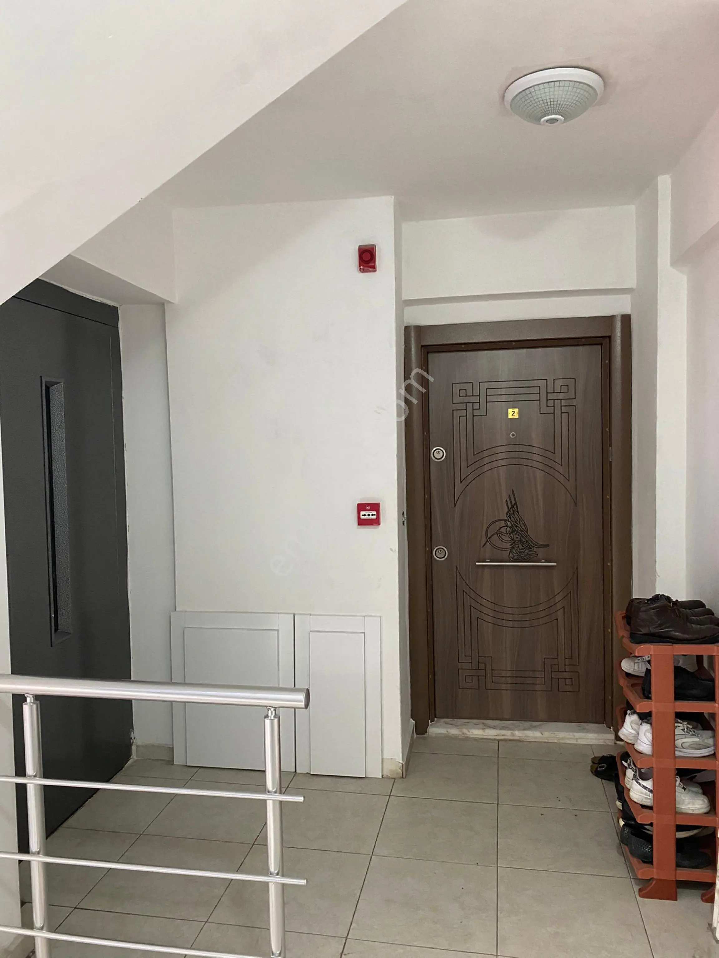 Gül Gayrimenkul'den Tirebolu Demirci Mahallesi'nde 3+1 Asansörlü Merkezi Sistem Daire - Görsel 2
