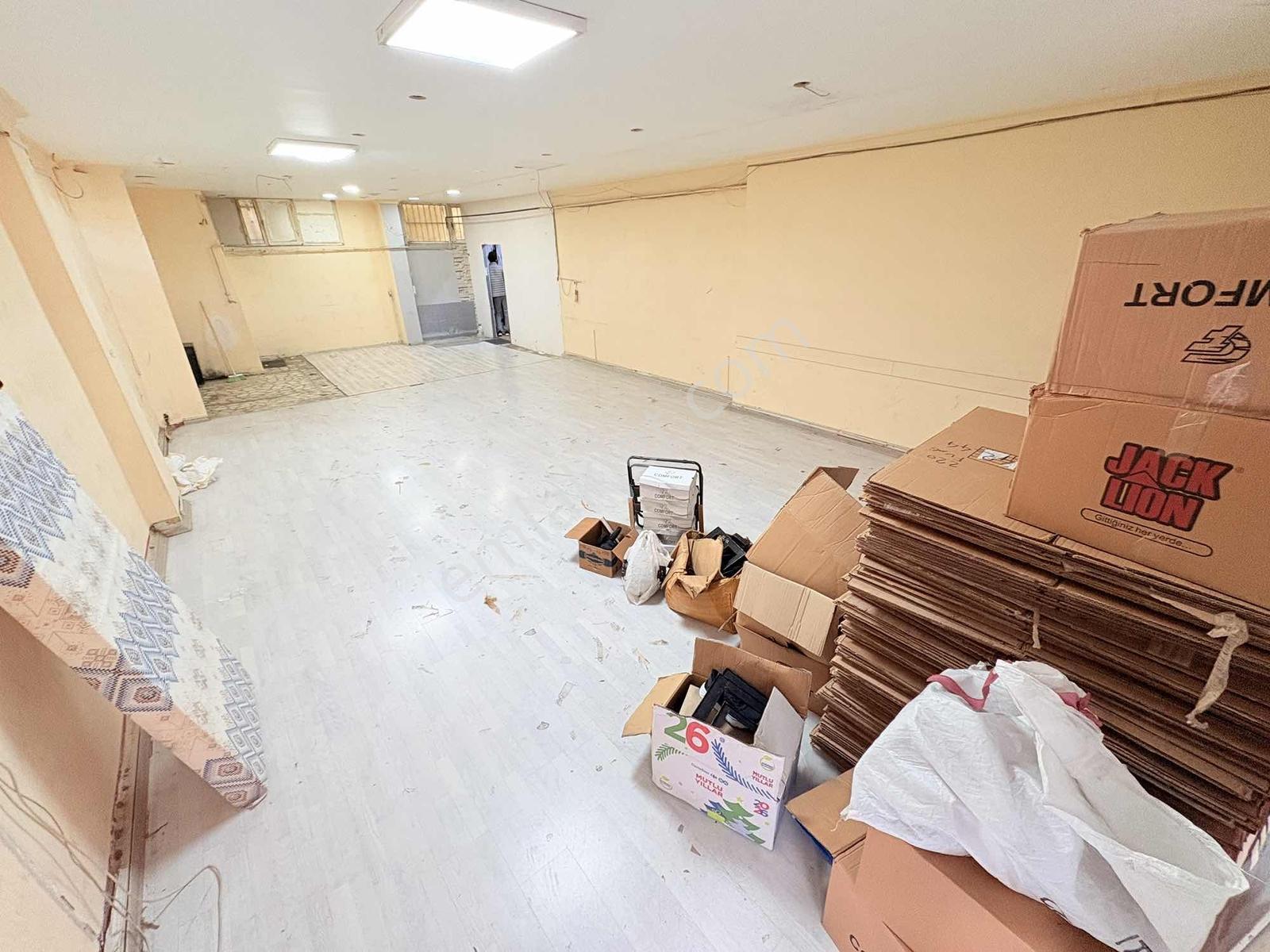 Uğurmumcu Mah'de Cadde Üzerinde Giriş Kat Kiralık 100 M2 Dükkan - Görsel 11