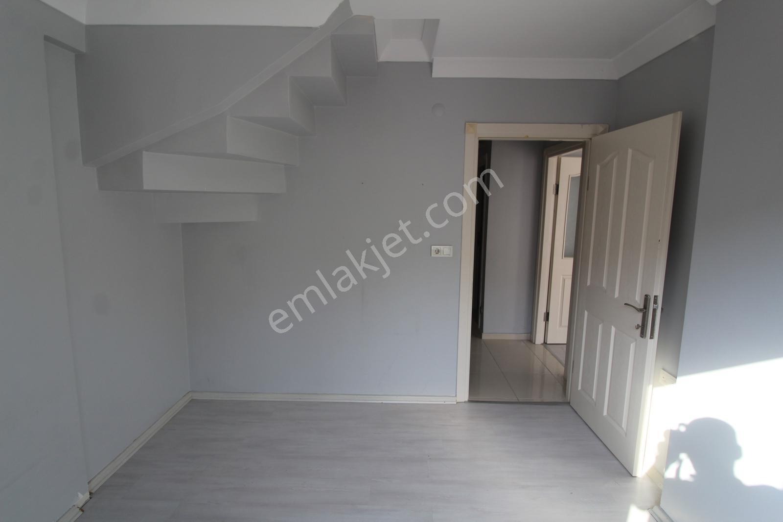 Startkey Yönden Gop Mh Hastane Yakını Asansörlü 3+1 Daire - Görsel 32