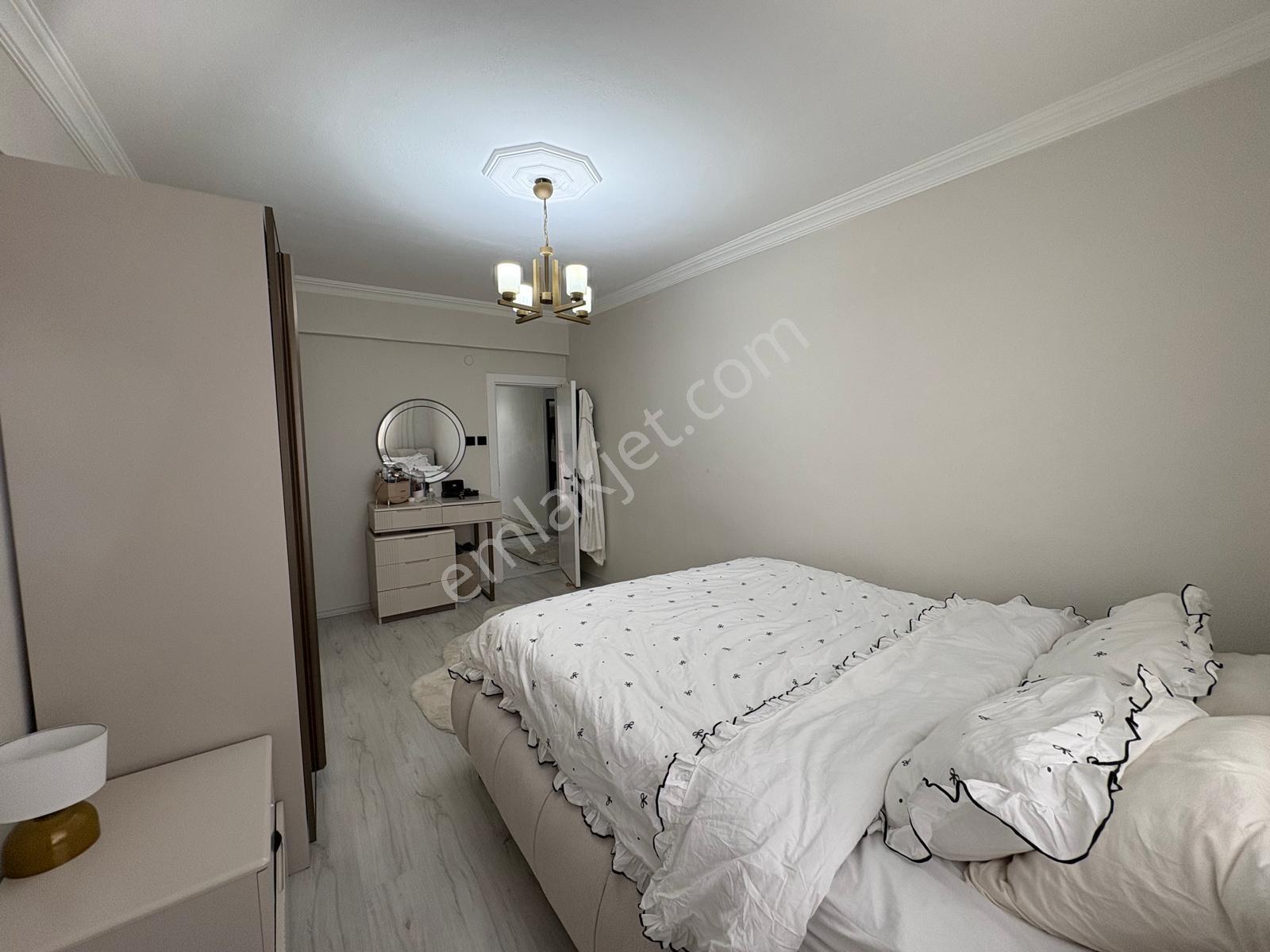 Tarcanlardan M.alipaşada 4 Daire-bahçe-garaja Sahip Satılık Bina - Görsel 9