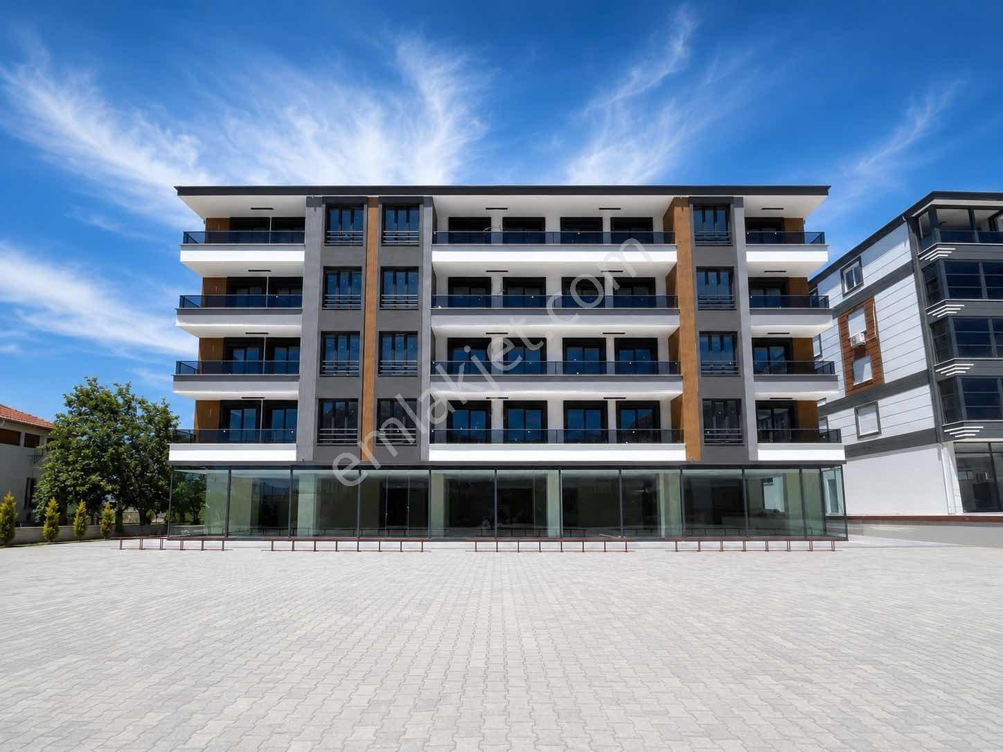 Dağlı gayrimenkul'den2+1|sahil Yolu|üzeri|modern|yapım|daire