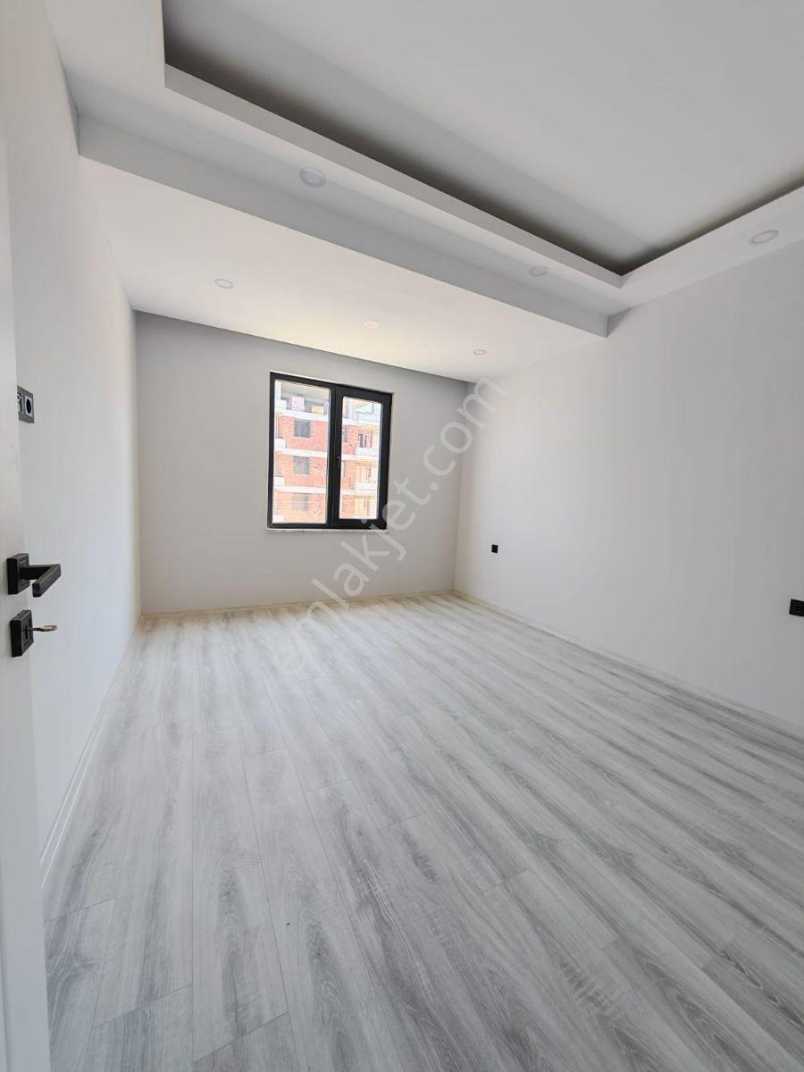 Atakum Alanlı'da Deniz Manzaralı 1+1 Kiralık Daire | Net 50 M² - Görsel 8