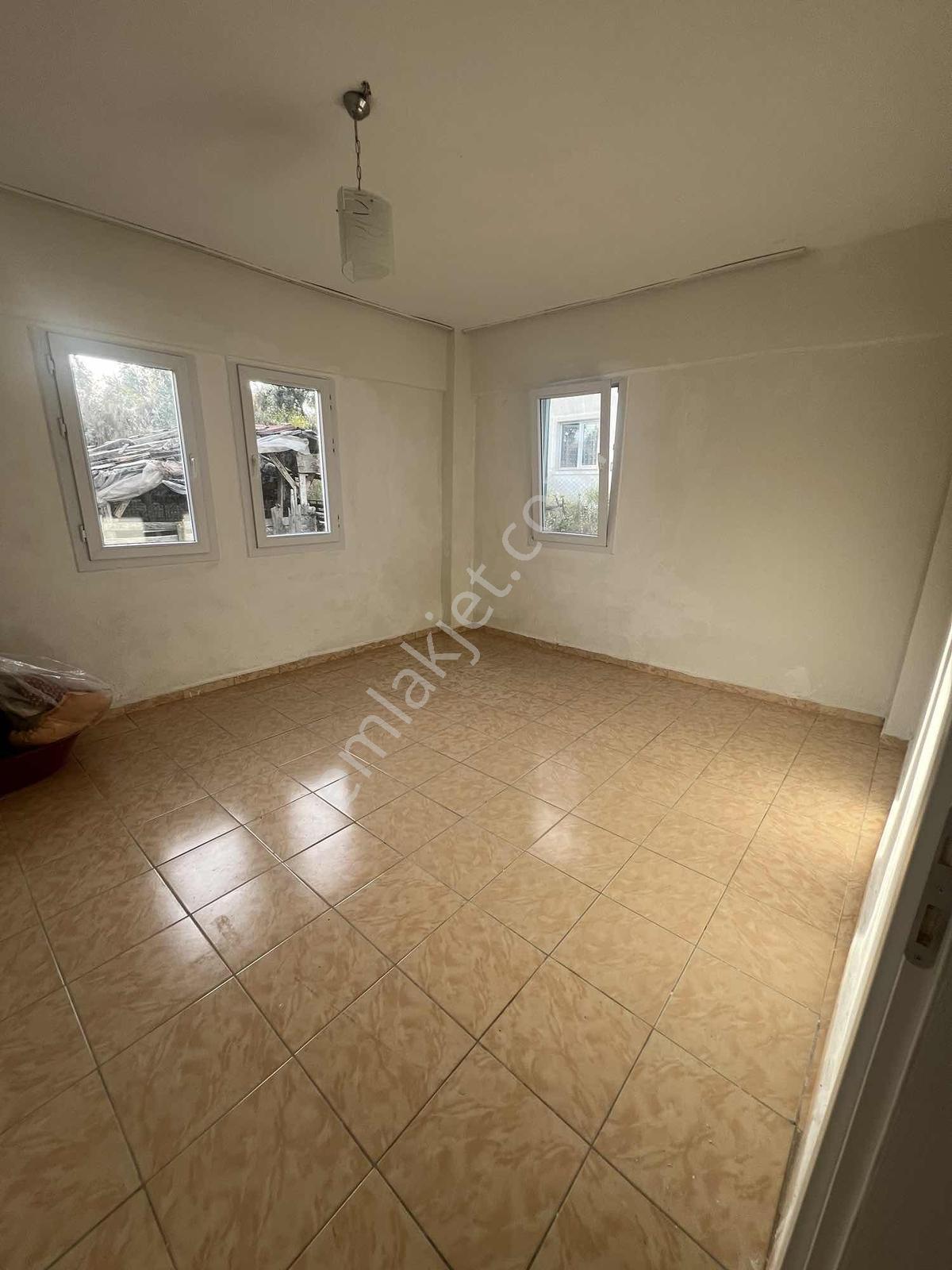Karaçulhada Evcil Hayvan Müsadeli Kiralık Bahçe Katı - Görsel 9
