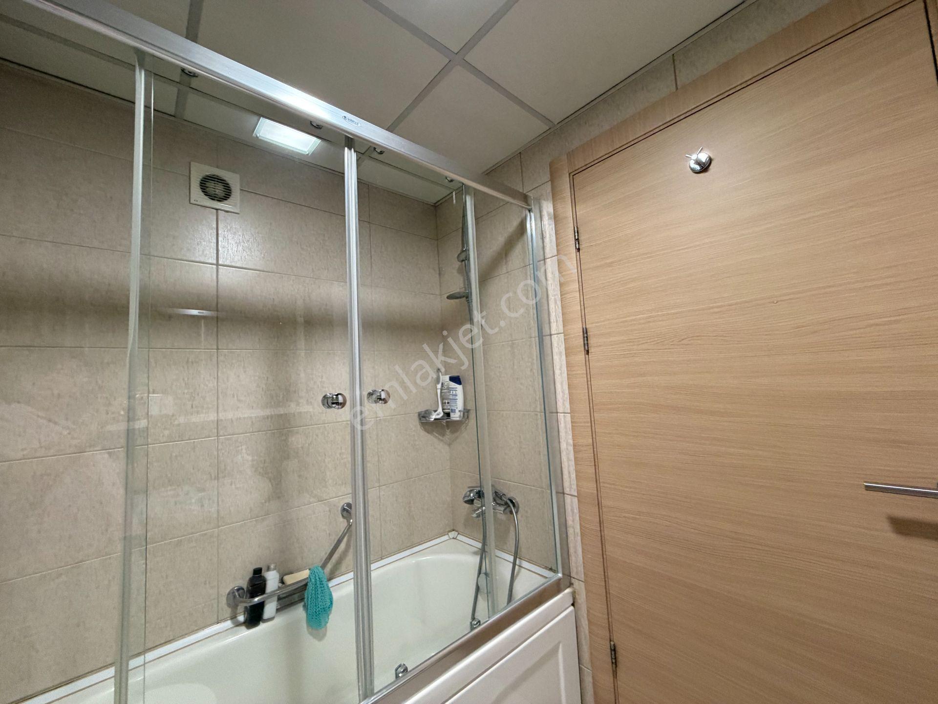 Avrupa Konutları Tem' De Balkonlu, Eb.banyolu 120m² Satılık Daire - Görsel 28