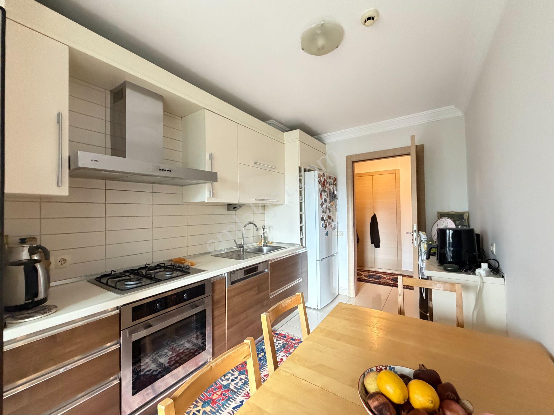 Avrupa Konutları Tem' De Balkonlu, Eb.banyolu 120m² Satılık Daire - Görsel 23