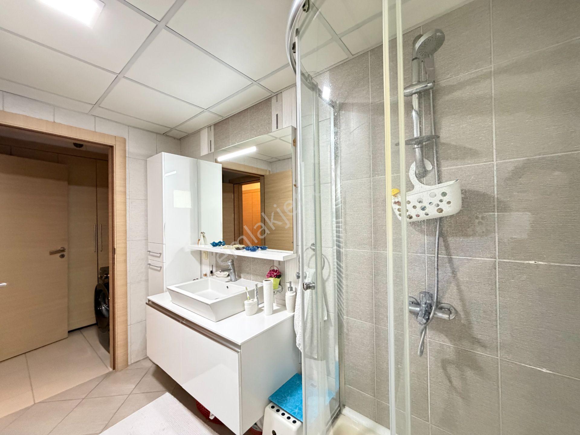 Avrupa Konutları Tem' De Balkonlu, Eb.banyolu 120m² Satılık Daire - Görsel 27
