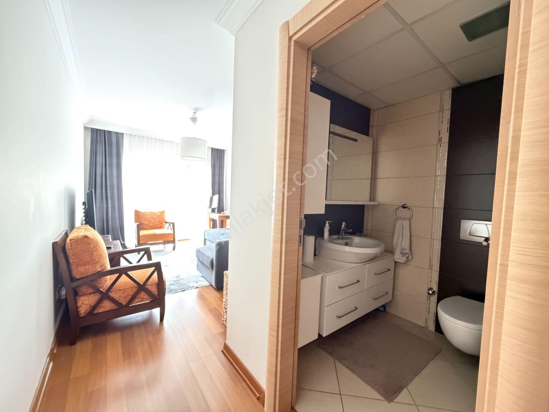 Avrupa Konutları Tem' De Balkonlu, Eb.banyolu 120m² Satılık Daire - Görsel 21