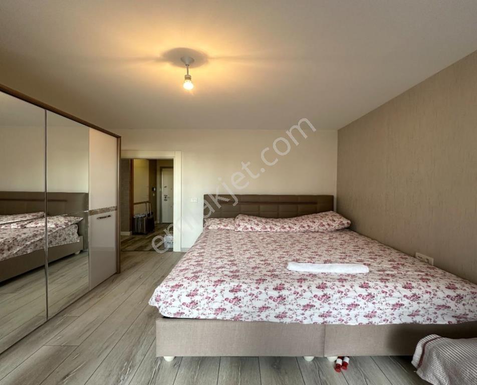 Beylikdüzü Westside 2'deki Daire Taksitli Satılır Metrobüz 2dk - Görsel 23