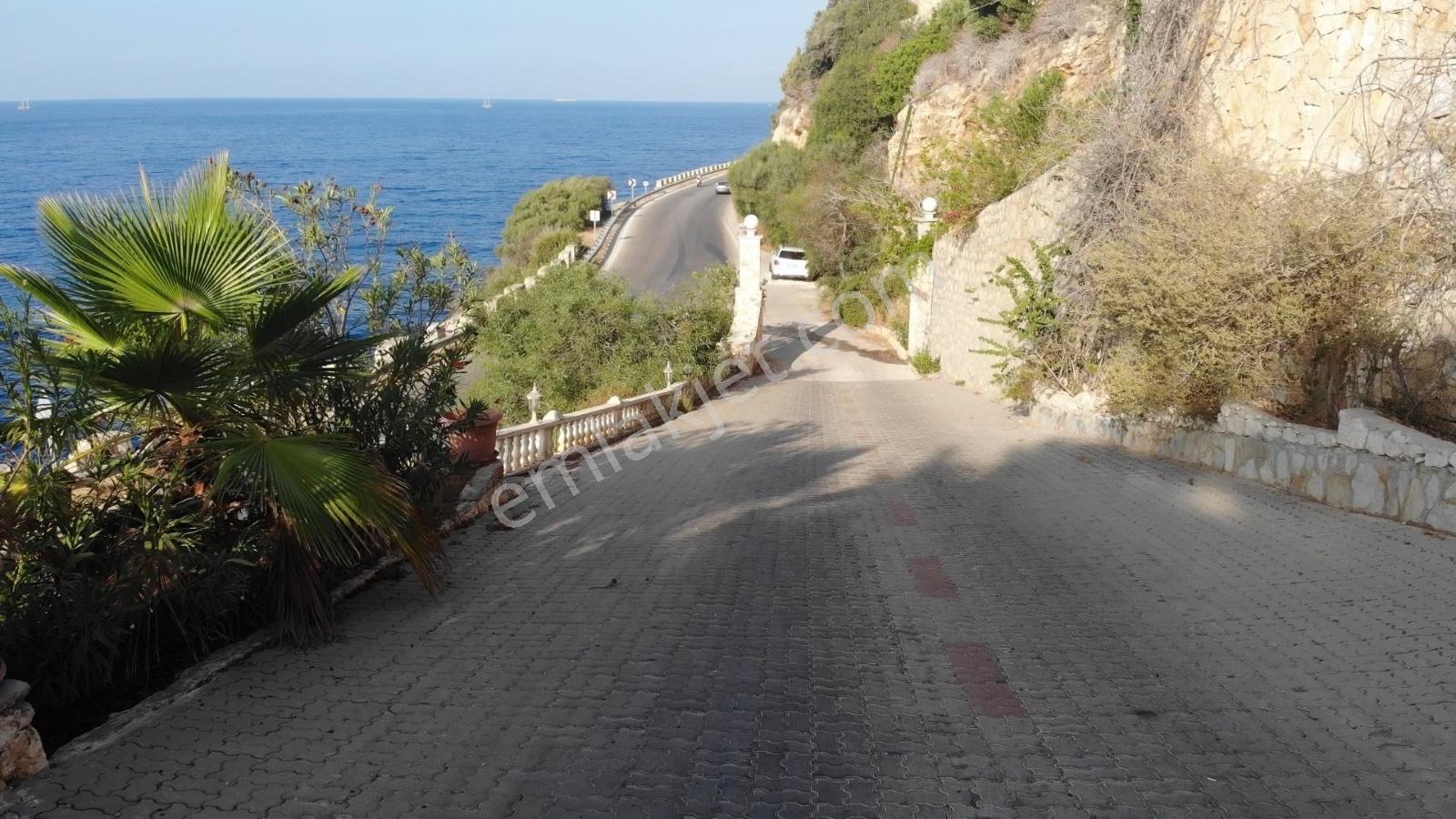 Deniz Manzaralı Şahane Bir Villa - Görsel 14