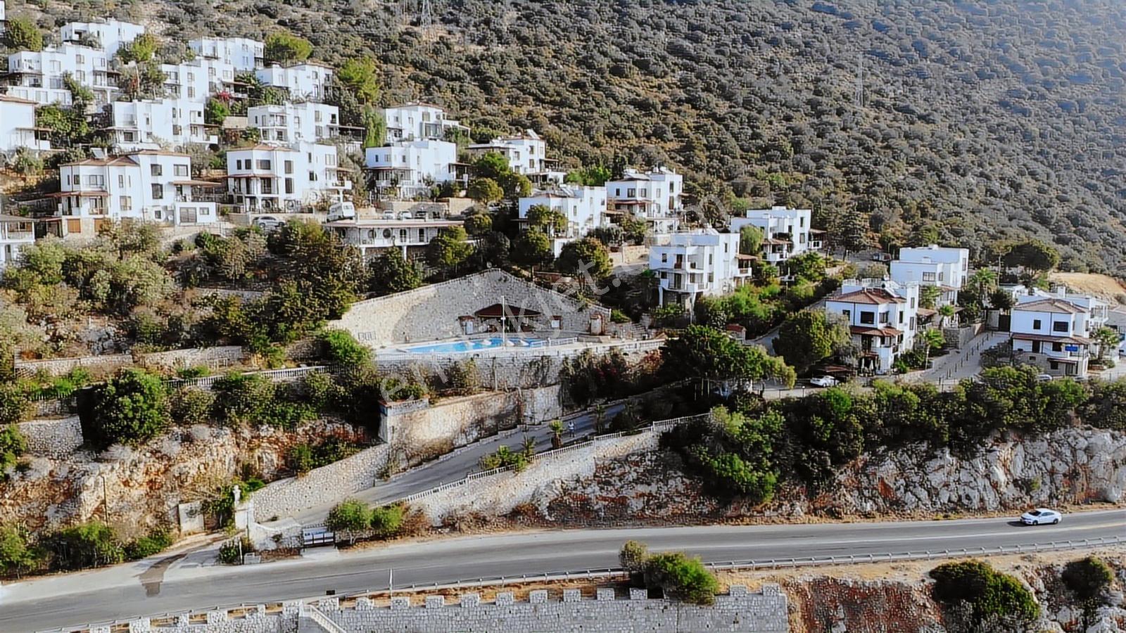 Deniz Manzaralı Şahane Bir Villa - Görsel 7