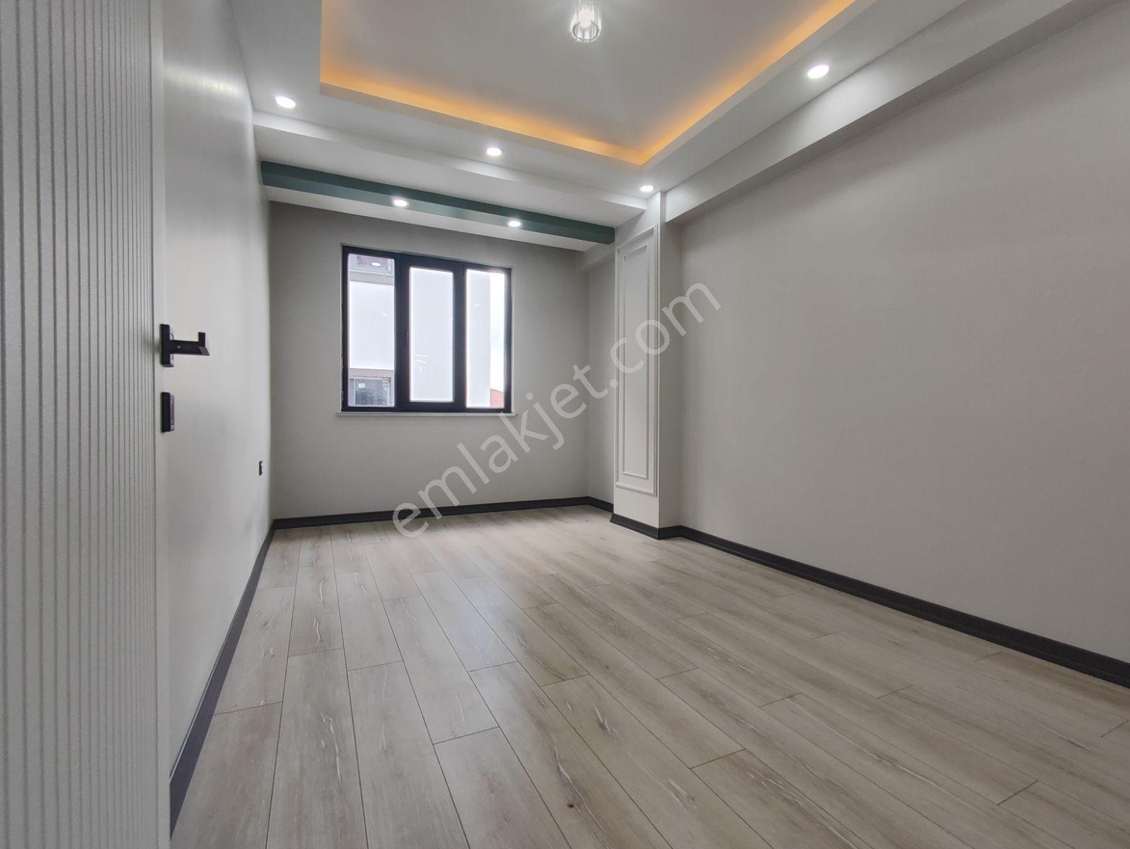 Kazanç Emlak'tan Mevlana Mah. Okullar Mevkiinde Kiralık Lüks 2+1 - Görsel 21