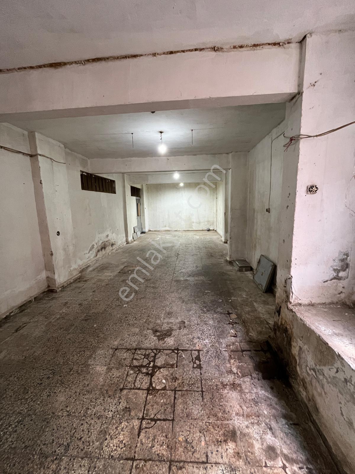İstanbul Kocatepe Caddesinde Kiralık Dükkan - Görsel 3