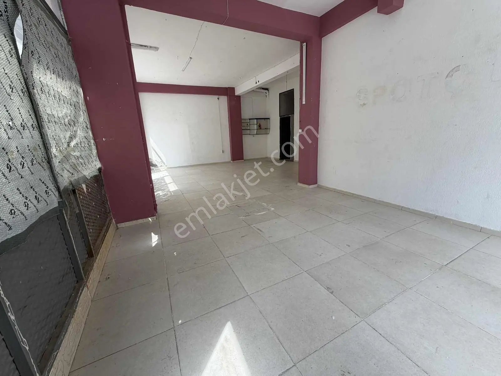 Buca Yıldız Mahallesi Geniş Kiralık İşyeri - Görsel 3