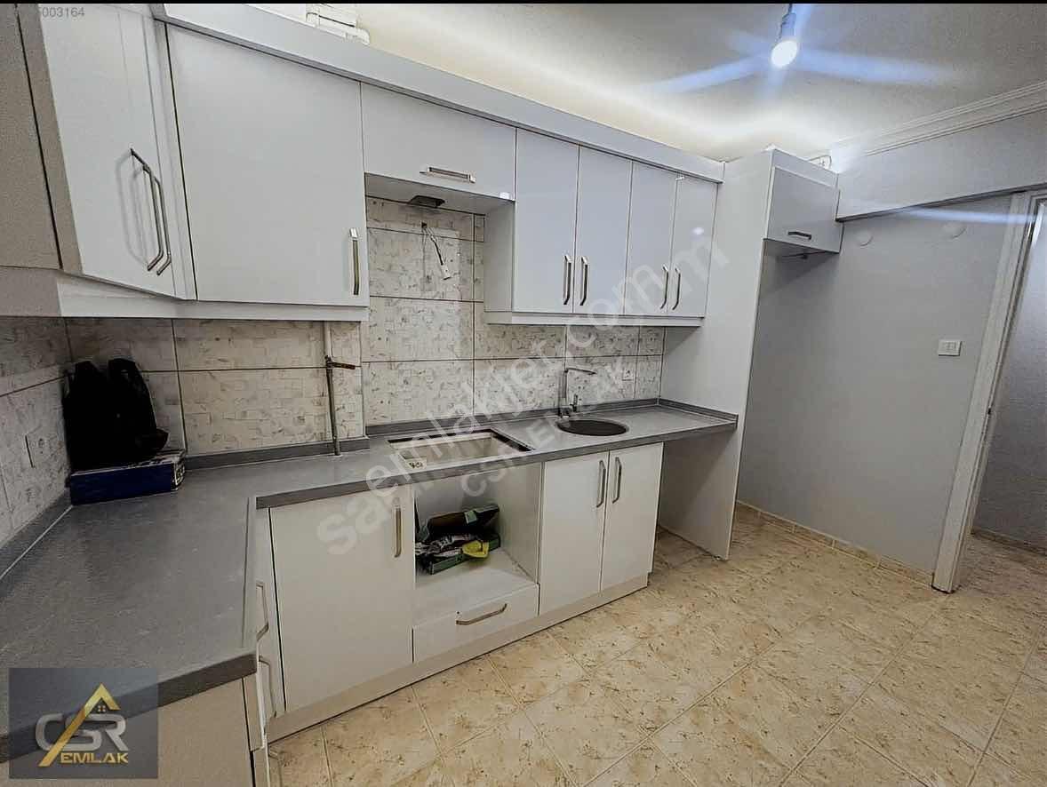 Kapalı Mutfaklı Geniş M2 Masrafsız Satılık 3+1 Daire