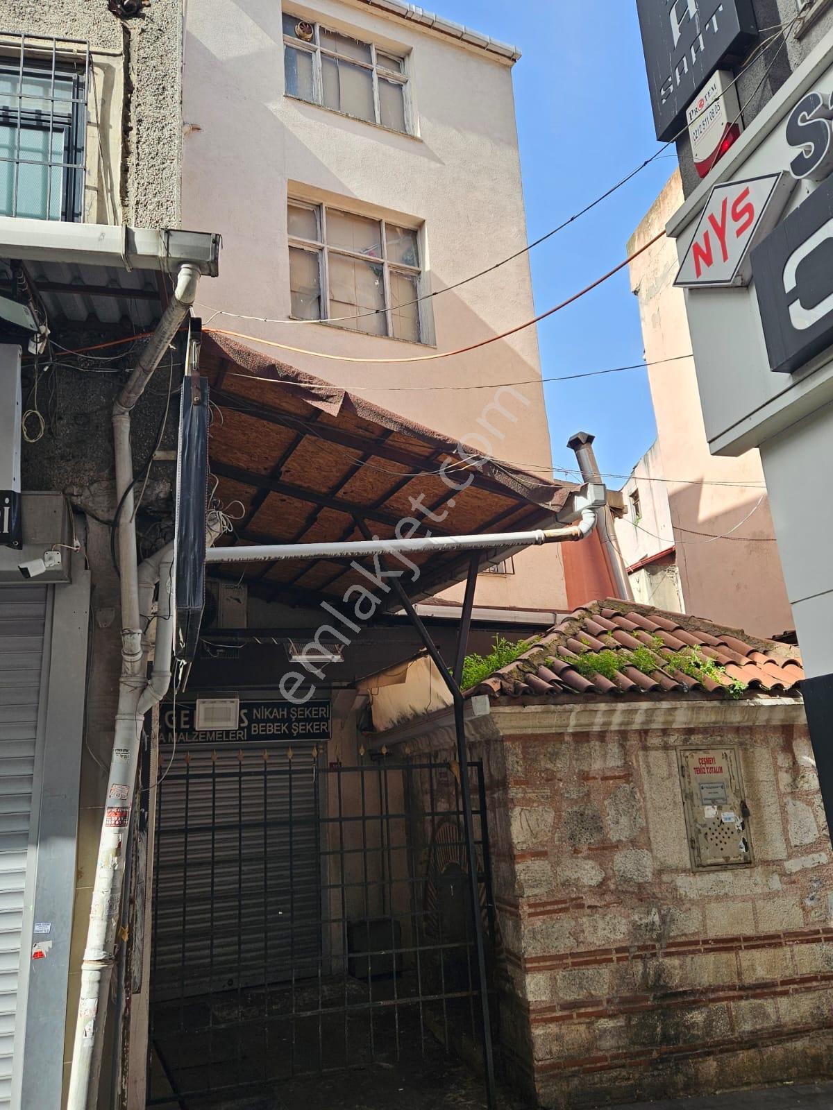 Değerli Bir Bölge Olan Tahtakalede Satılık Dükkan Bina - Görsel 2