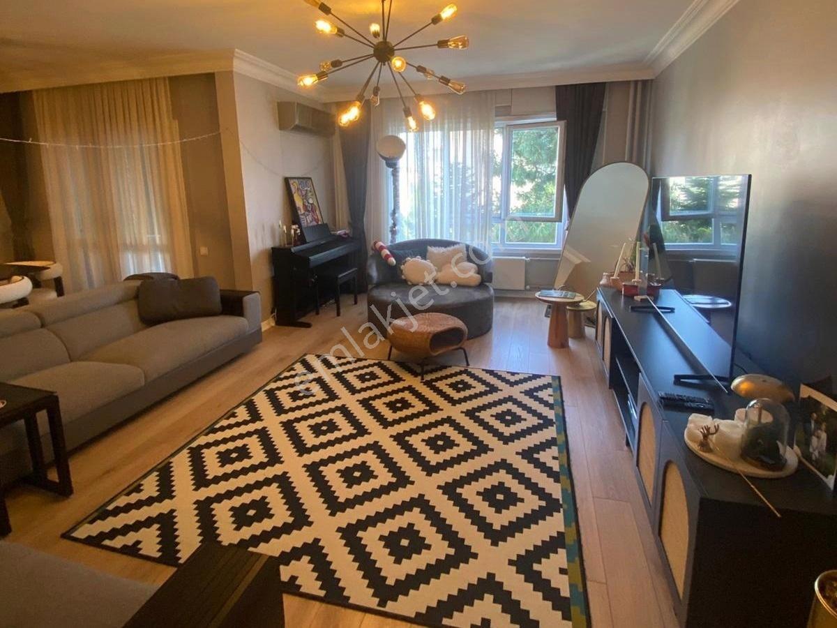 Gardenya'da Komple Tadilatlı İçi Sıfır 3+1 Ara Kat Satılık Daire - Görsel 5