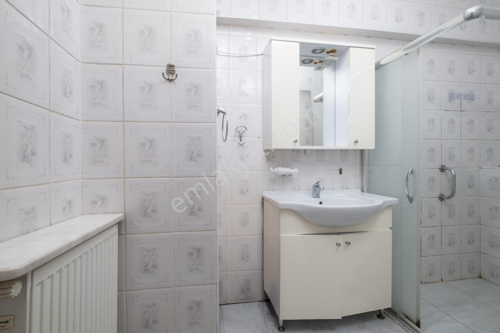 Remaxadvantage'den Setbaşı Lambalarında 3+1 Daire - Görsel 15