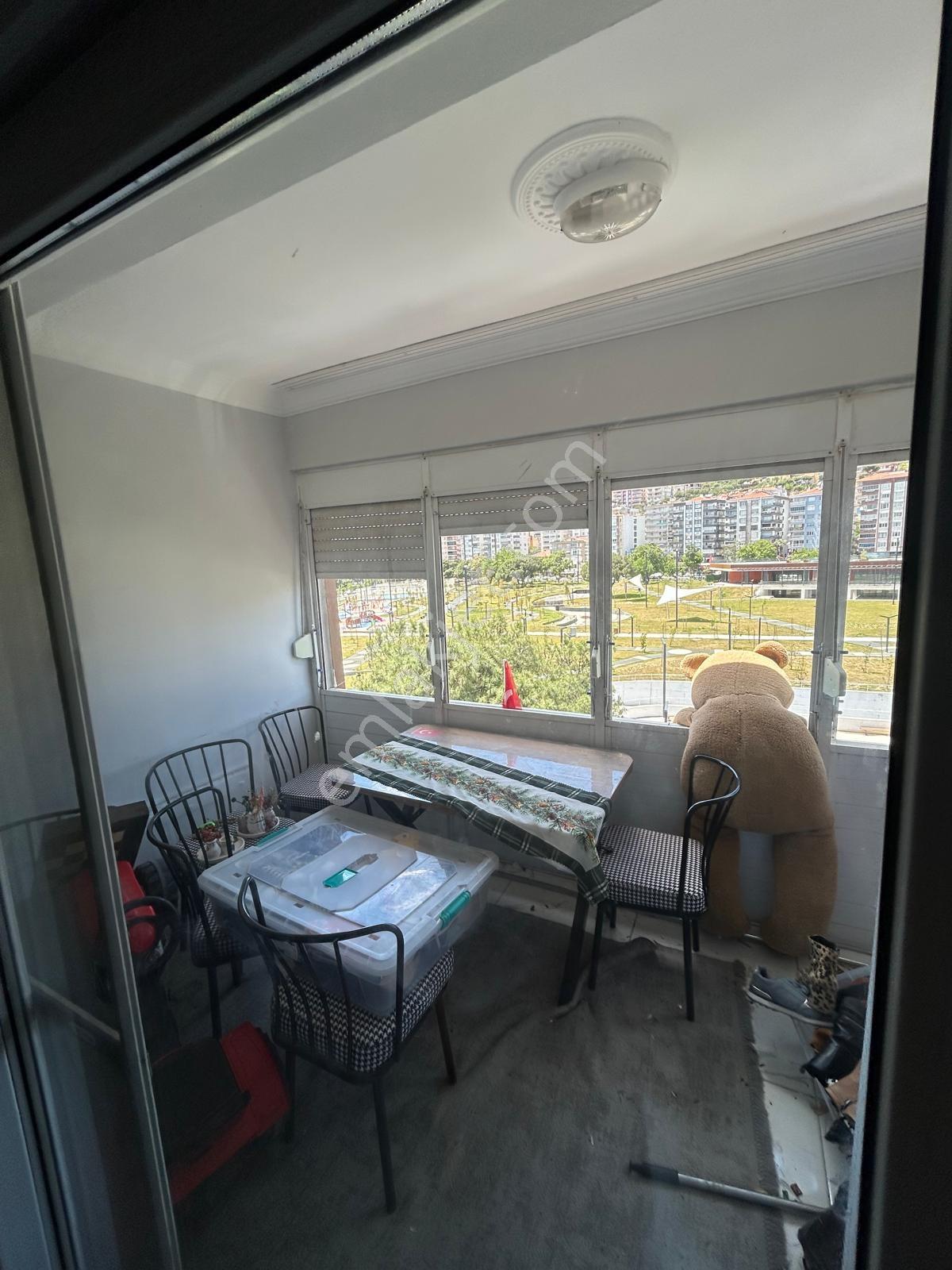 Bergama Maltepe Mahallesi Milletbahçesi Karşısı Satılık 3+1daire - Görsel 23