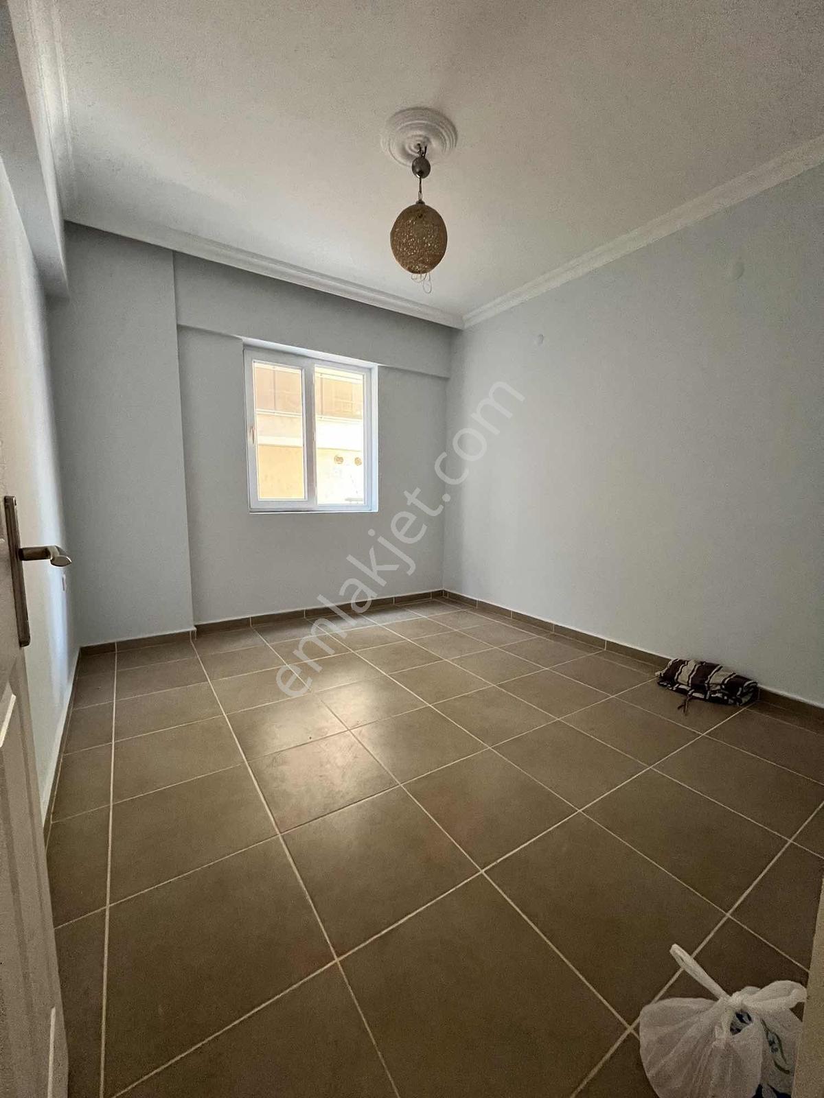 Tam Merkezde Ön Cephe Kiralık Daire - Görsel 12