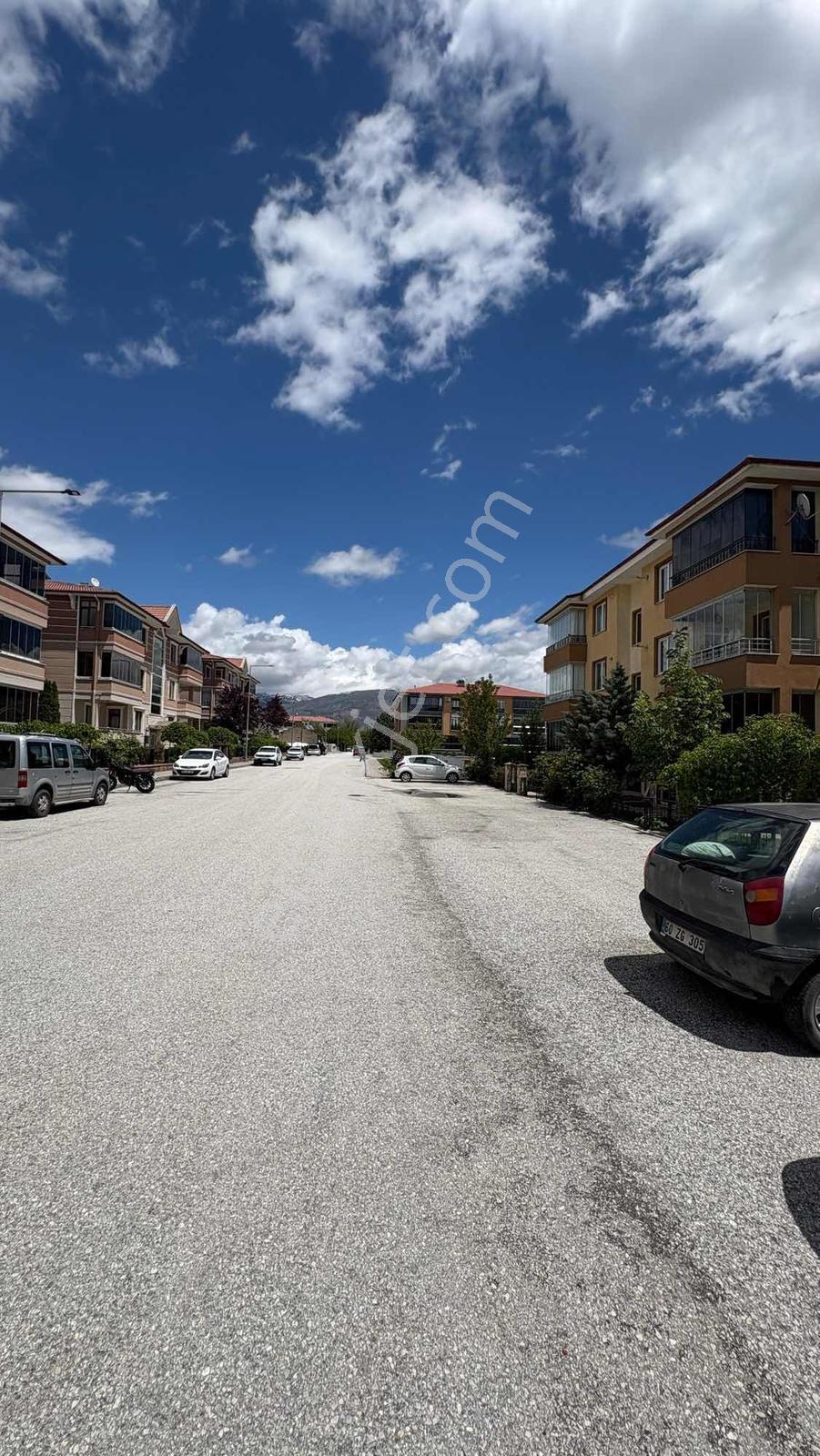 Tuncaygül'den Satılık Ara Kat Ferah Daire | Çakırkent Sitesi - Görsel 19