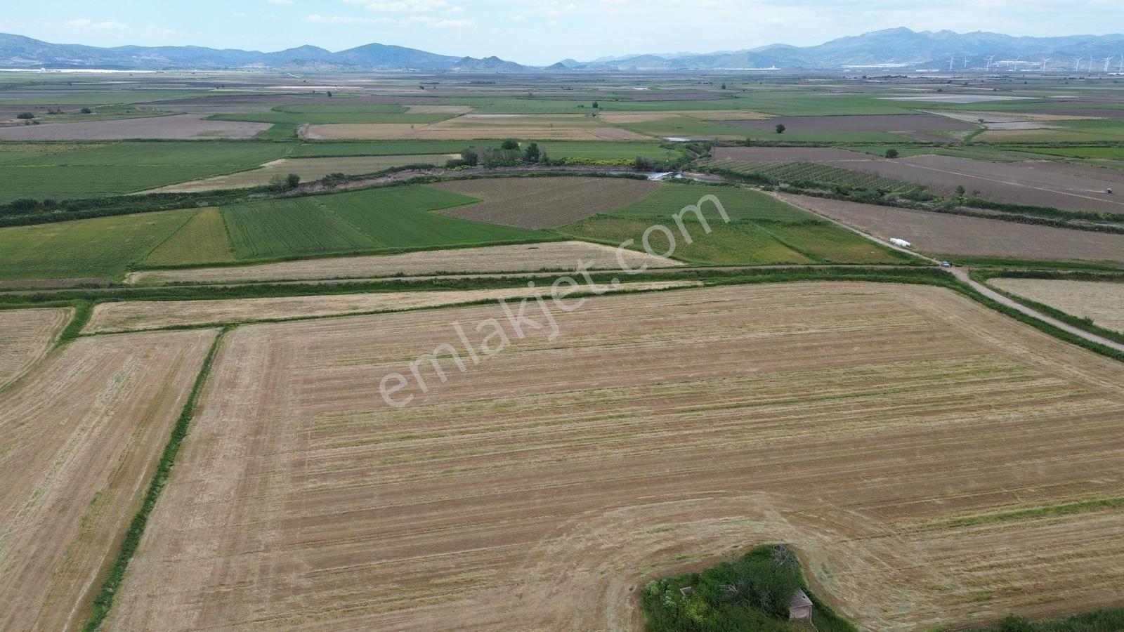 Zeytindağda Yatırımlık Satılık Verimli Tarla 15.400m2 - Görsel 24