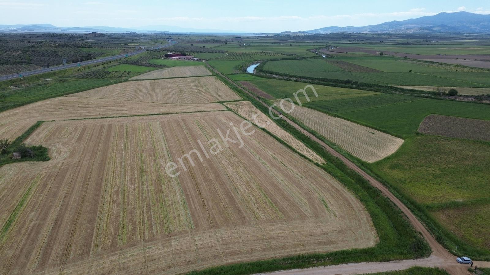 Zeytindağda Yatırımlık Satılık Verimli Tarla 15.400m2 - Görsel 29
