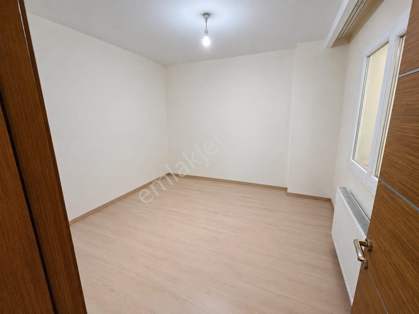 Girne Bulvarı Üzeri İşyerine Uygun 4+1 Geniş Daire - Görsel 6