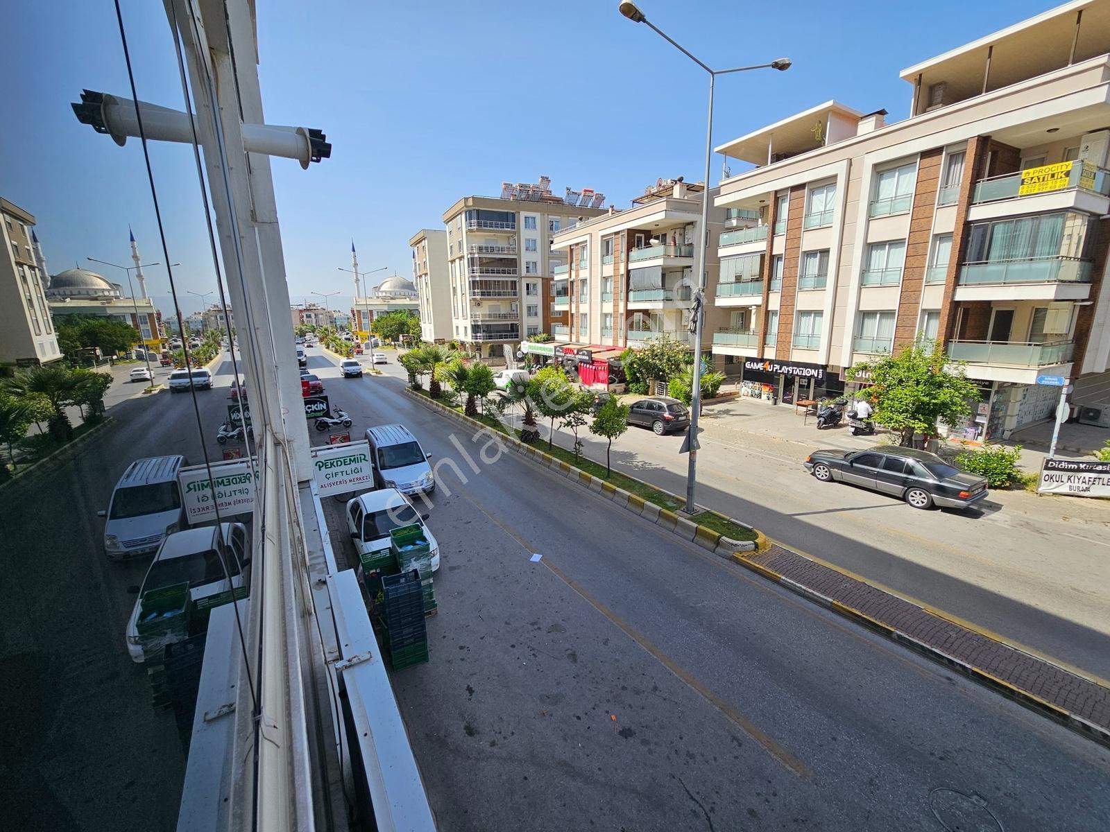 Girne Bulvarı Üzeri İşyerine Uygun 4+1 Geniş Daire - Görsel 20