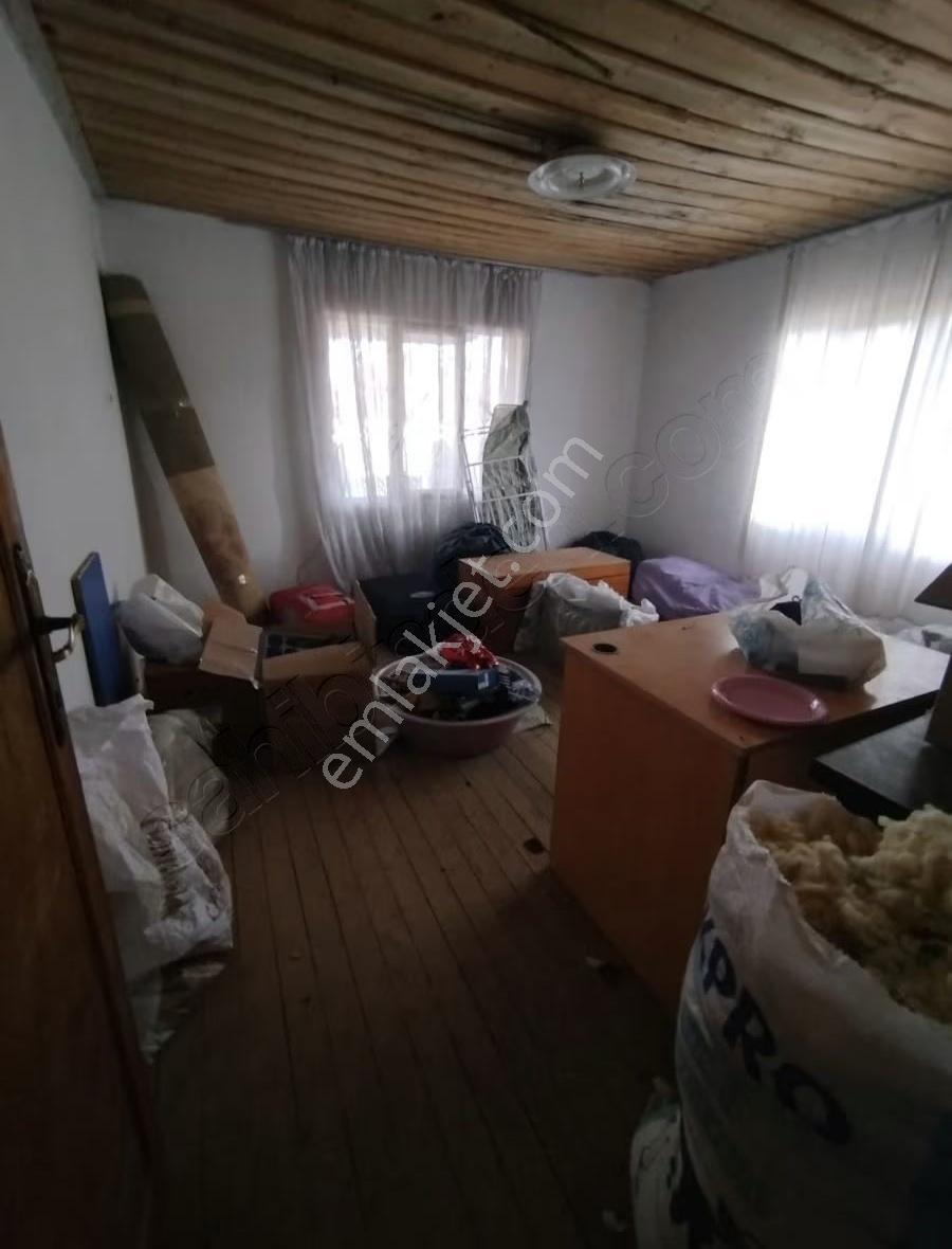 Karakent Köyünde 2 Adet Satılık Ev, Ahır Ve Bahçesi - Görsel 28