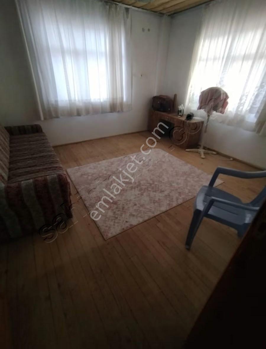 Karakent Köyünde 2 Adet Satılık Ev, Ahır Ve Bahçesi - Görsel 27