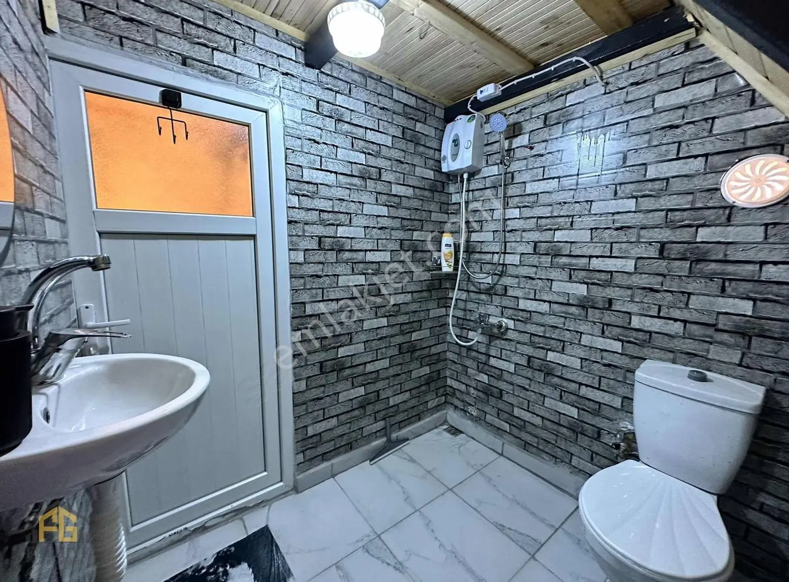 Akarcada Kiralık Eşyalı 1+1 Müstakil Bahçeli Havuzlu Bungalow - Görsel 3