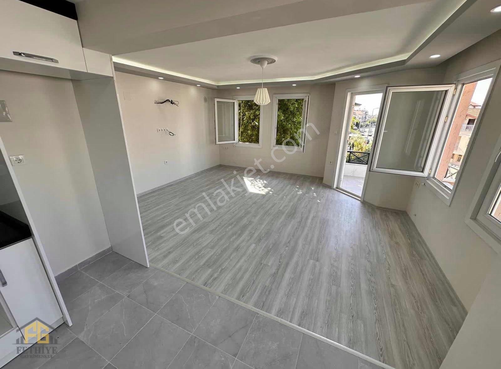 Tuzla Mahallesinde Kiralık Eşyasız 3+1 Daire - Görsel 25