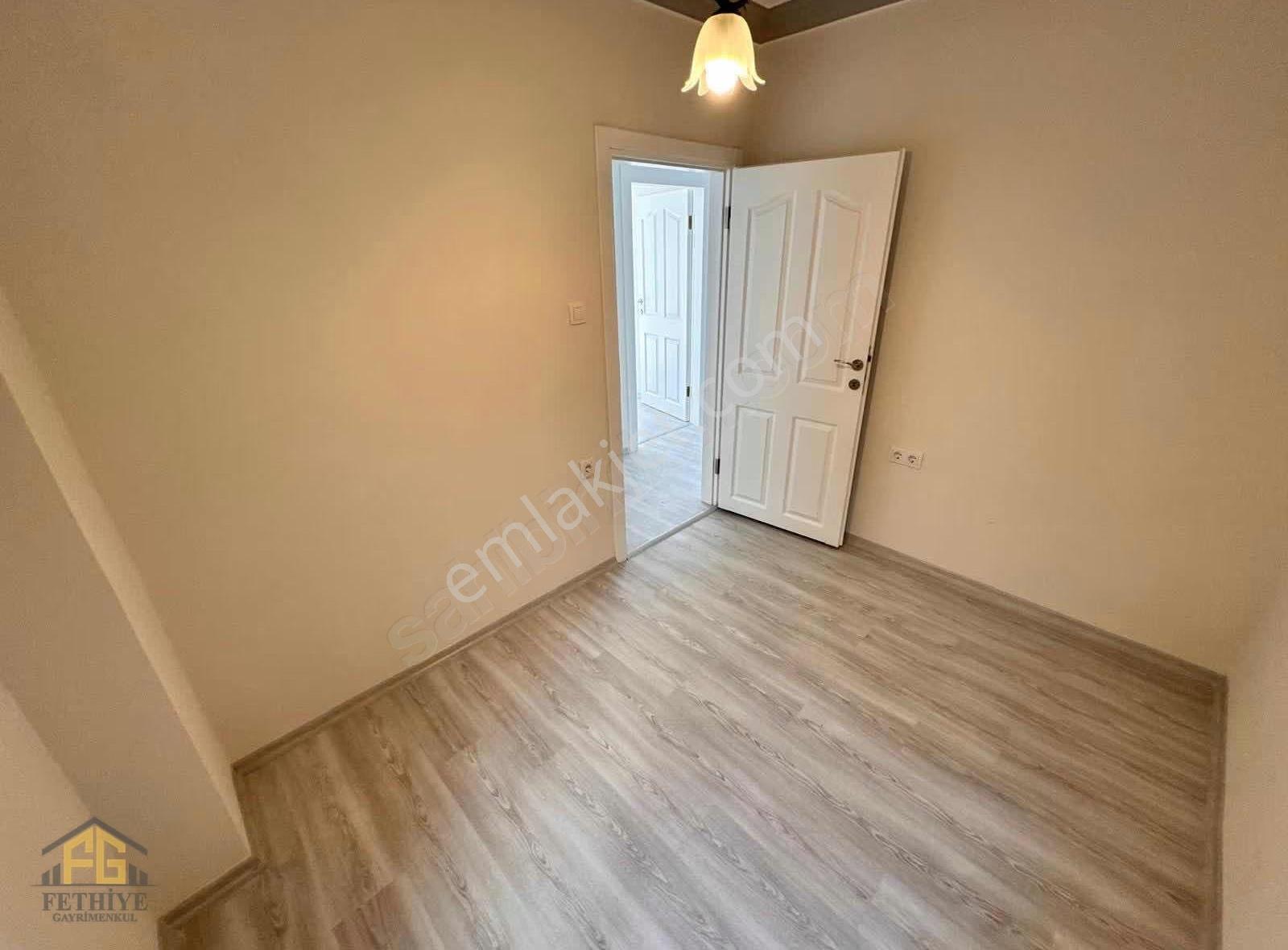 Tuzla Mahallesinde Kiralık Eşyasız 3+1 Daire - Görsel 20