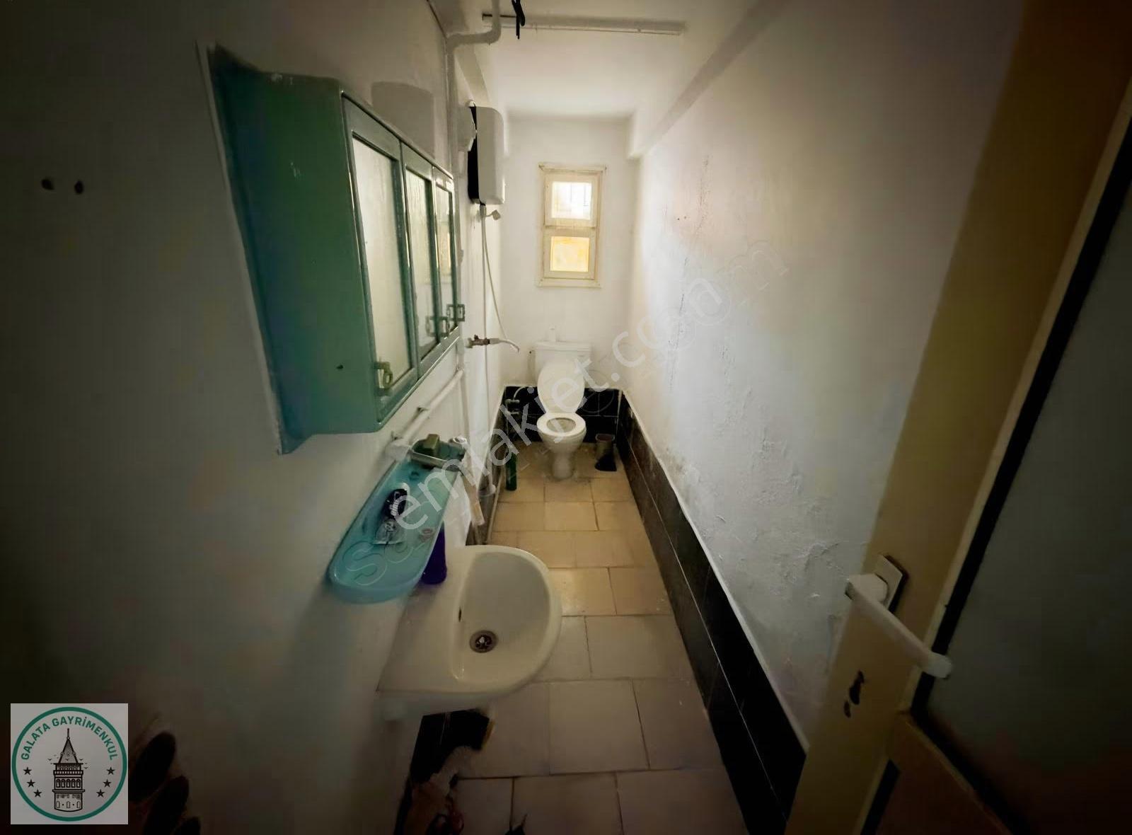 Galata,dan Söke Kemalpaşa Mah,de 30 M² Kiralik 1+1 Müstakil Ev - Görsel 10