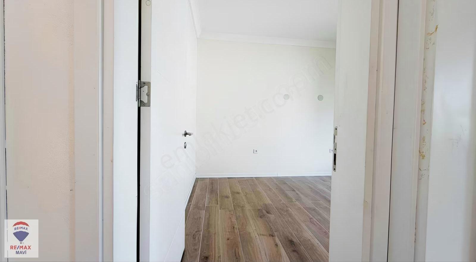 Remax Mavi'den Sapanca Kırkpınar'da Kiralık Havuzlu Müstakil Ev - Görsel 17