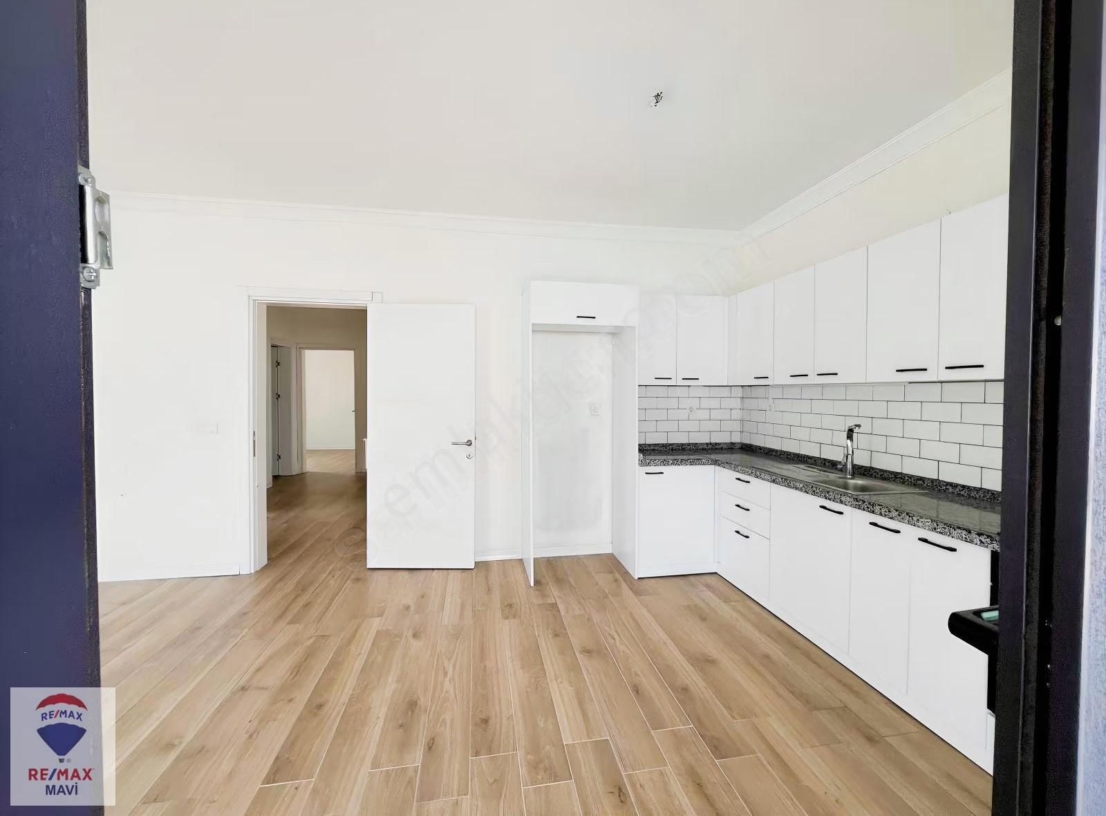Remax Mavi'den Sapanca Kırkpınar'da Kiralık Havuzlu Müstakil Ev - Görsel 25