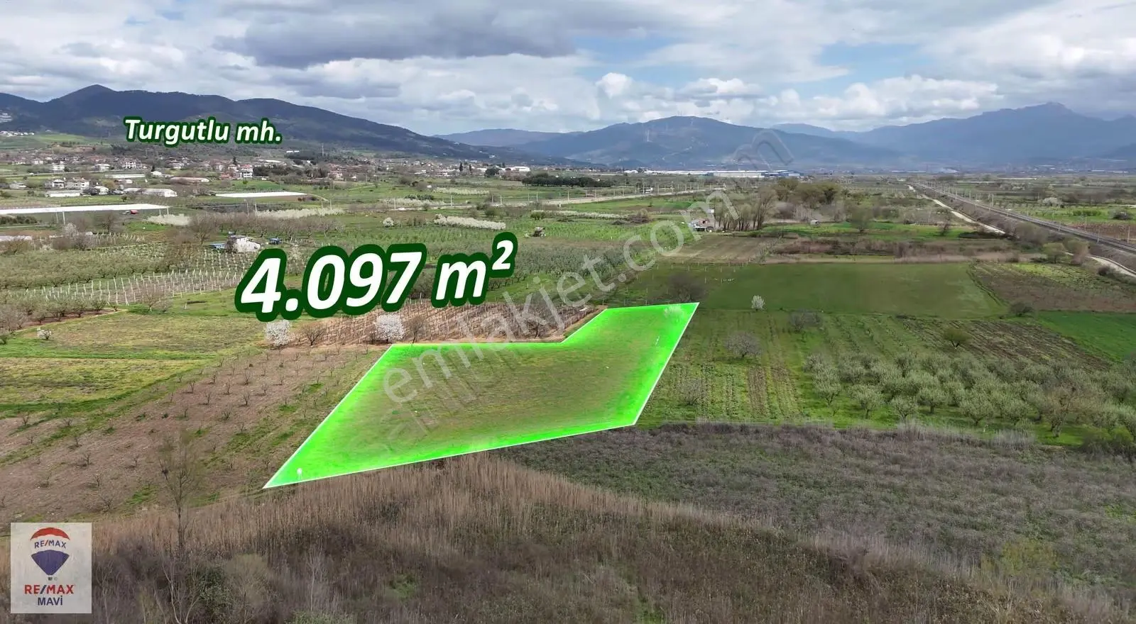 Turgutluda Resmi Yola Cepheli Satılık 2032 M² Tarla - Görsel 18