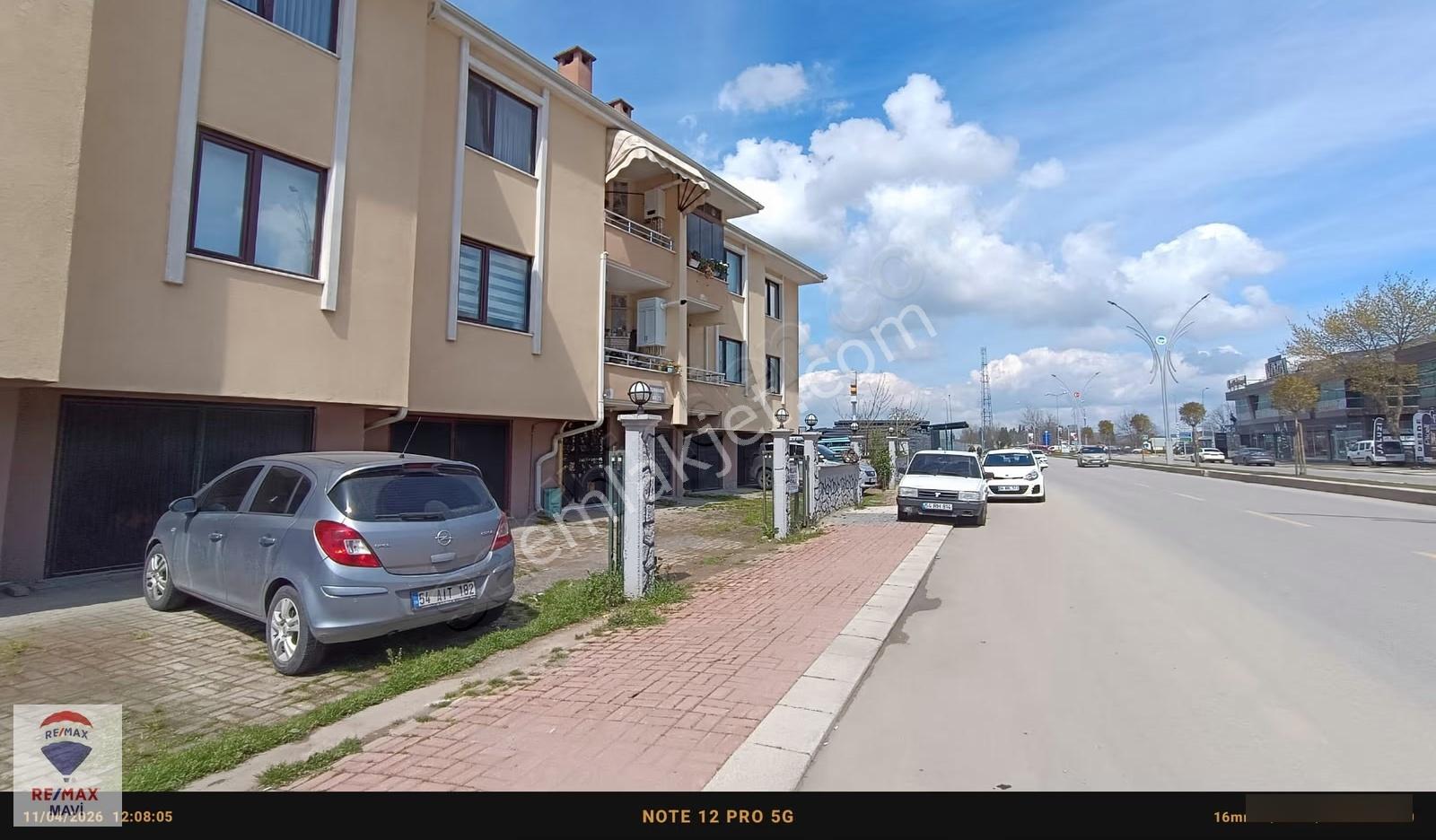 Remax Maviden Geniş, 3+1 Kiralık Daire